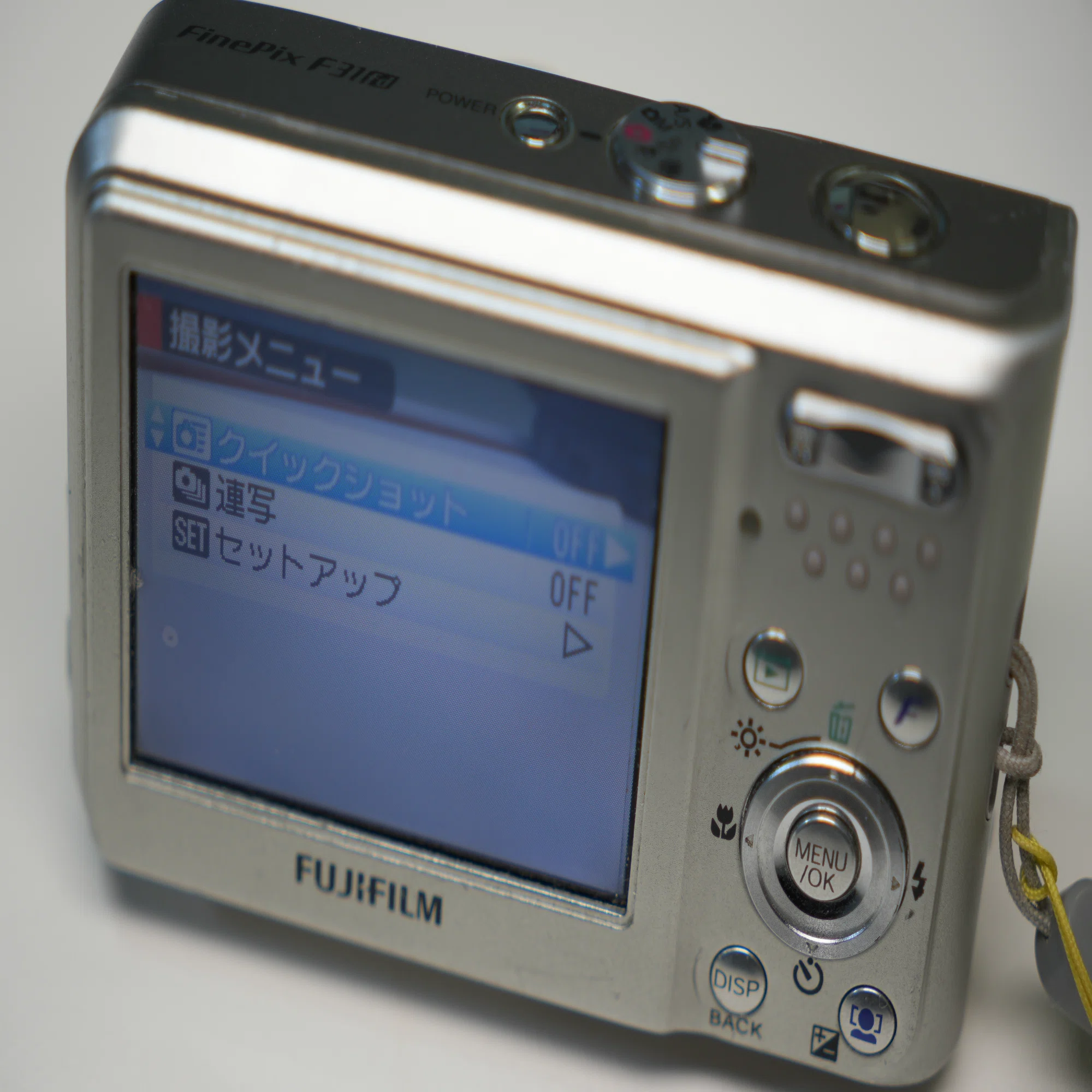レビュー】ずっといいカメラ。富士フイルム FinePix F31fd｜物欲名古屋 