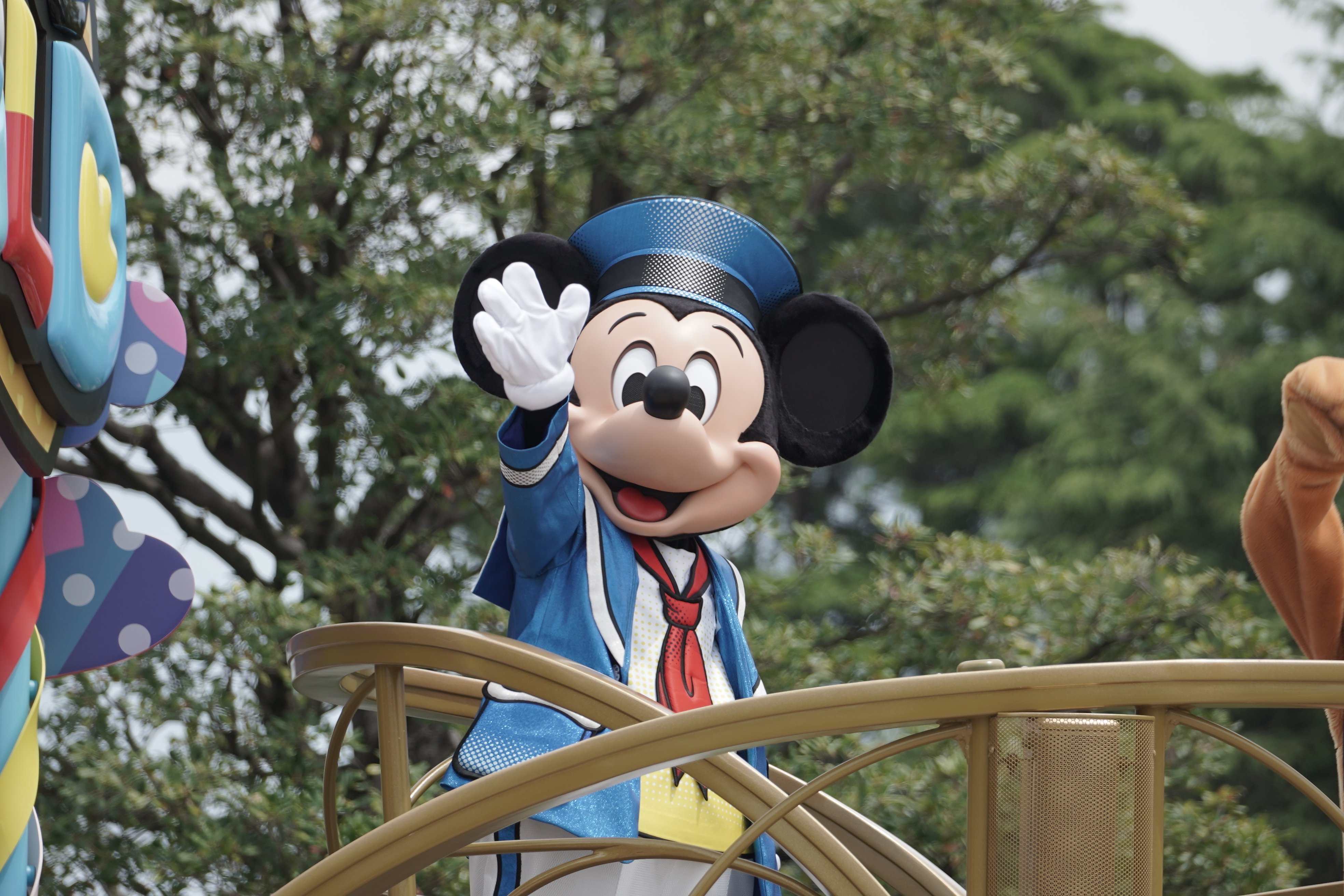 Disney - ぞう出品　ディズニー7点セット　画像2枚目参照 春のディズニーにカメラ2台持って行ってみた｜PhotoClef. | Yuz.