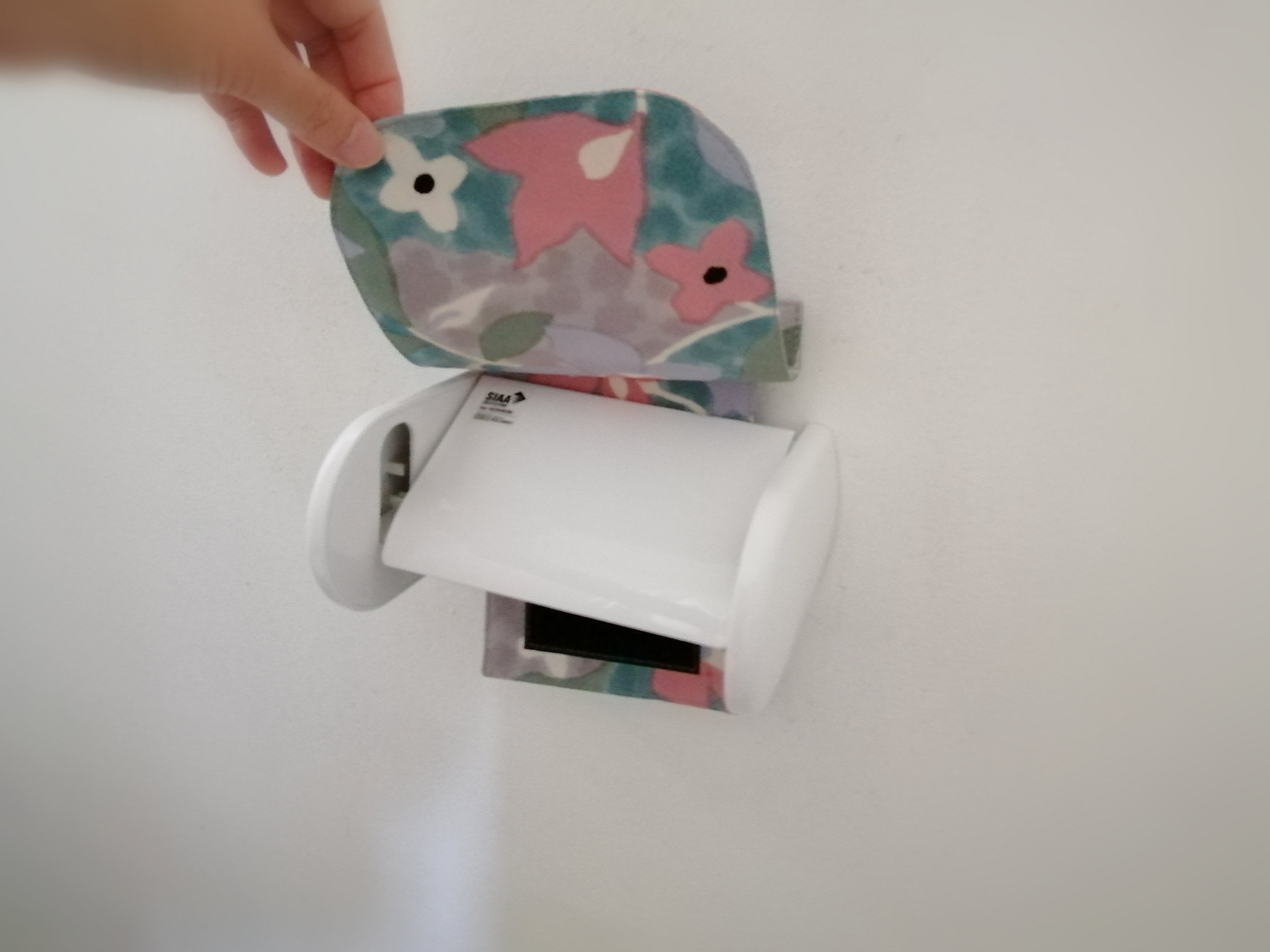 ③昭和レトロ|トイレットペーパーホルダーカバーを作ってみた｜nori