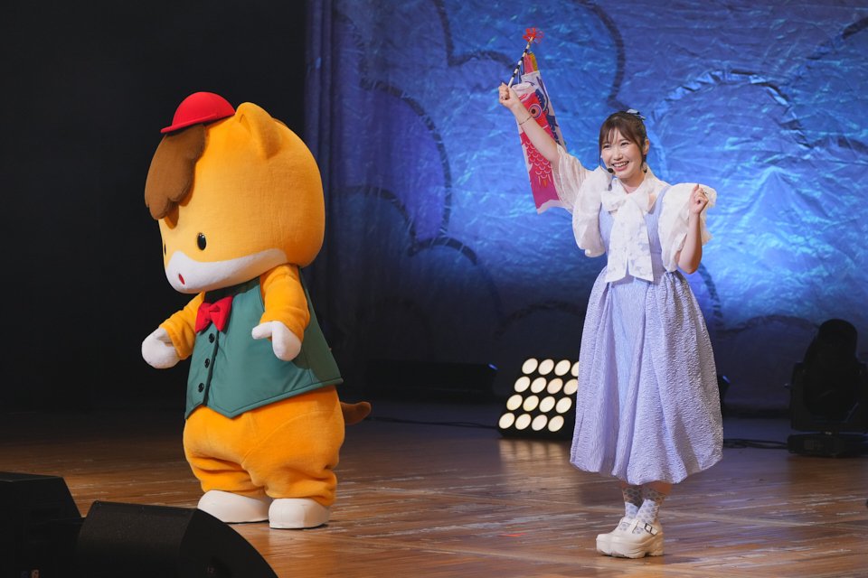 ラブカ　PE+ 内田彩 内田彩 1st写真集「patina」初版・ポスター付き ラブライブ item