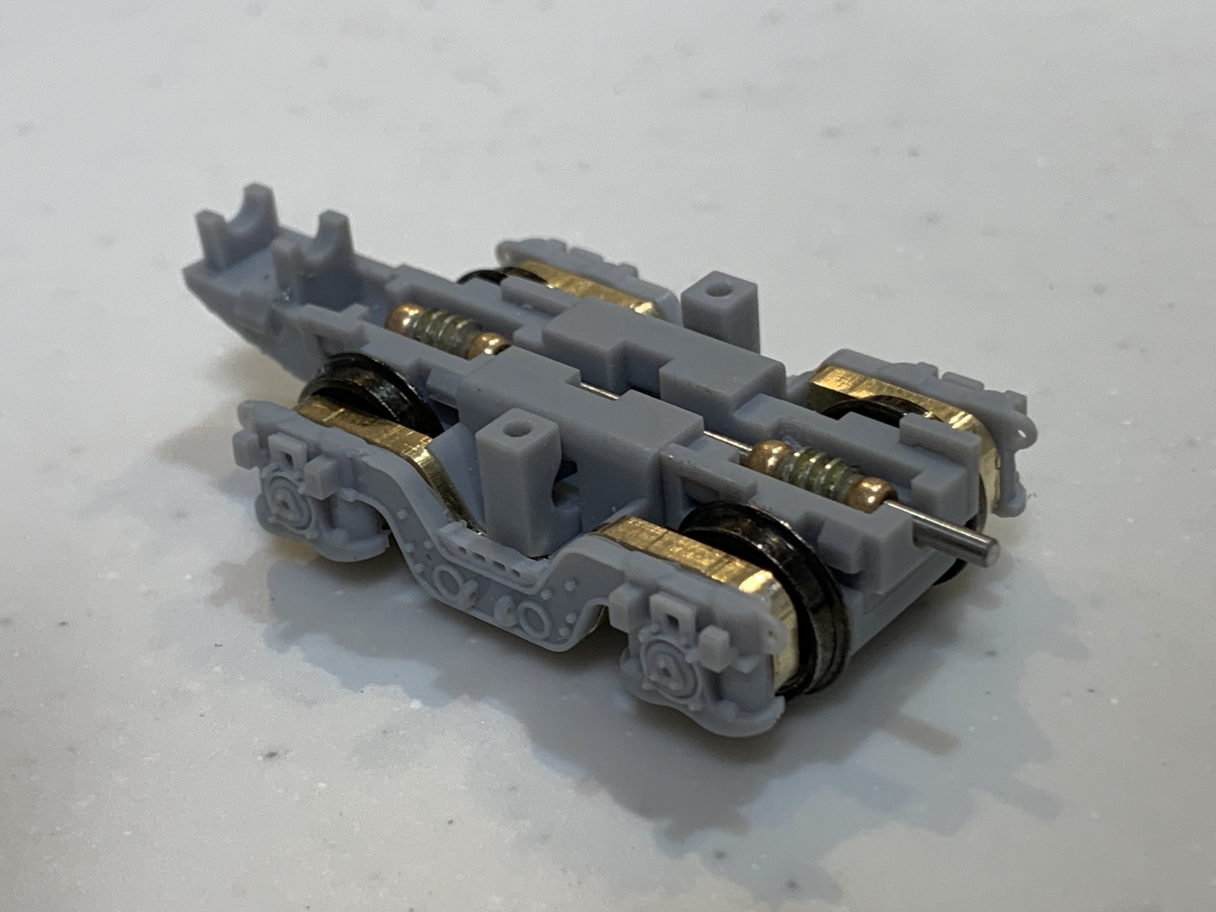 動力台車に振り子装置を組み込む(1)｜日本平精密模型