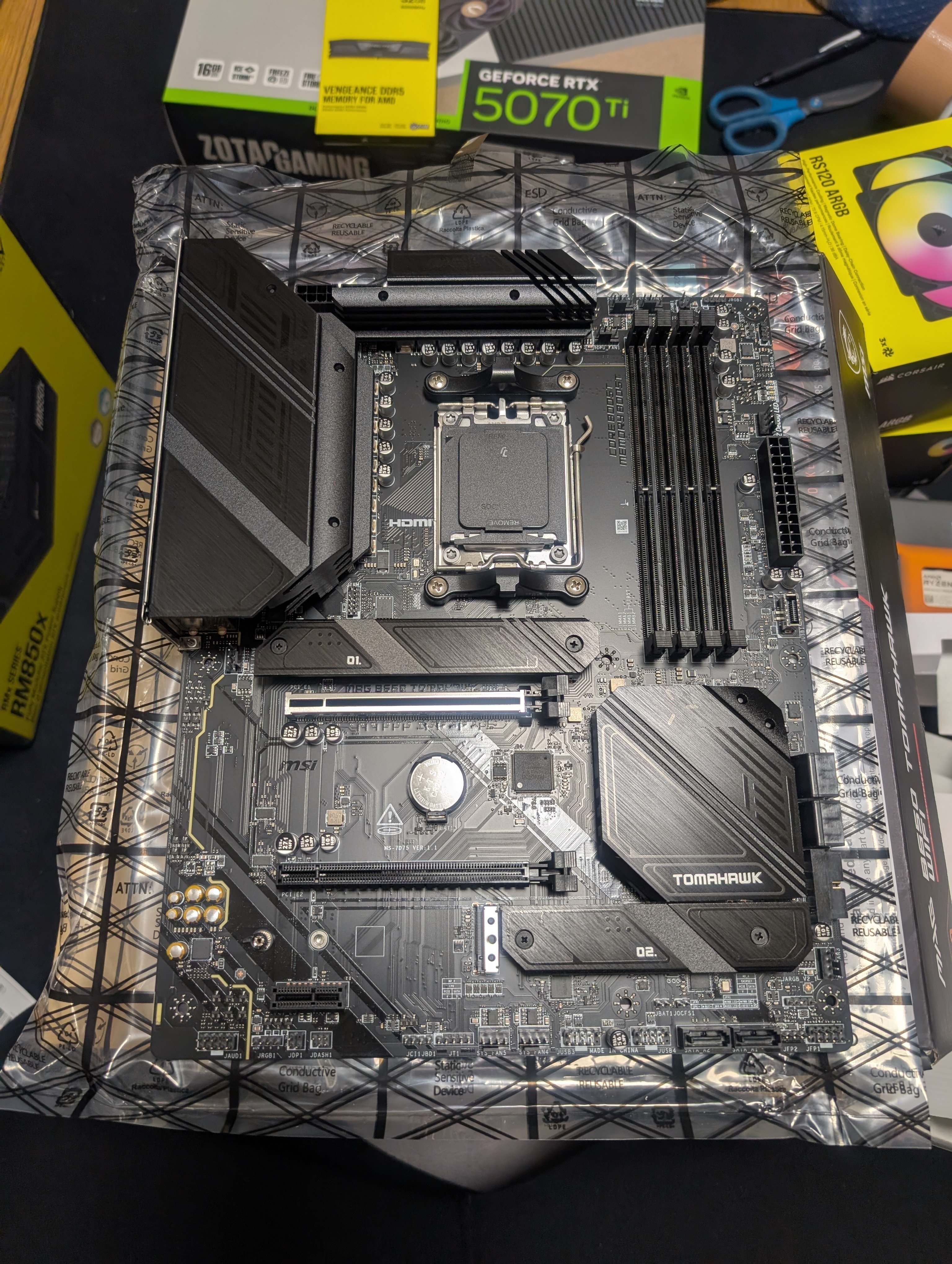 5070tiで自作PCつくる｜zzz