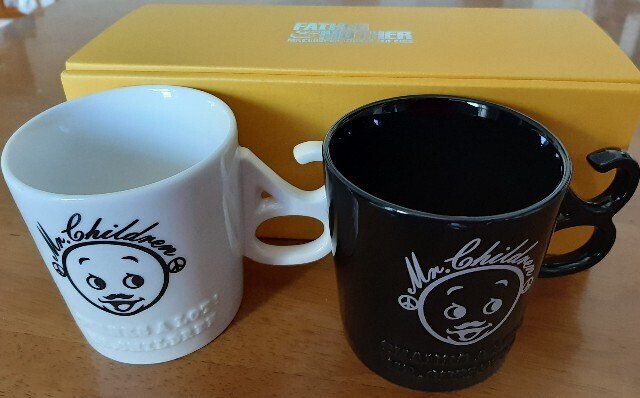 ミスチル マグカップ　FC継続特典 Amazon.co.jp: Mr.Childrenファンクラブ 20年継続特典 マグカップ