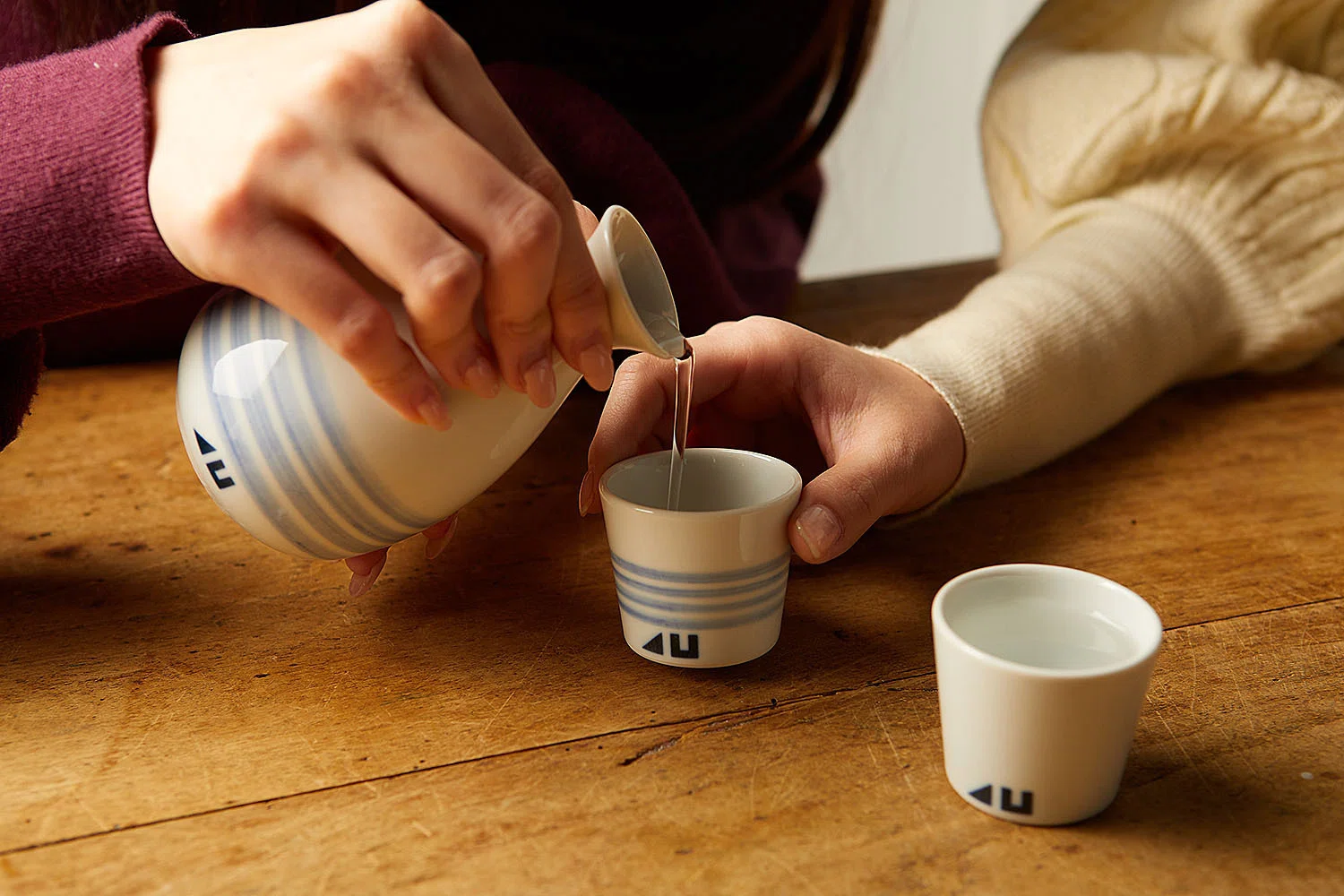 日常に寄り添う白磁の美 ― 出石焼の魅力と、その先のものづくりへ