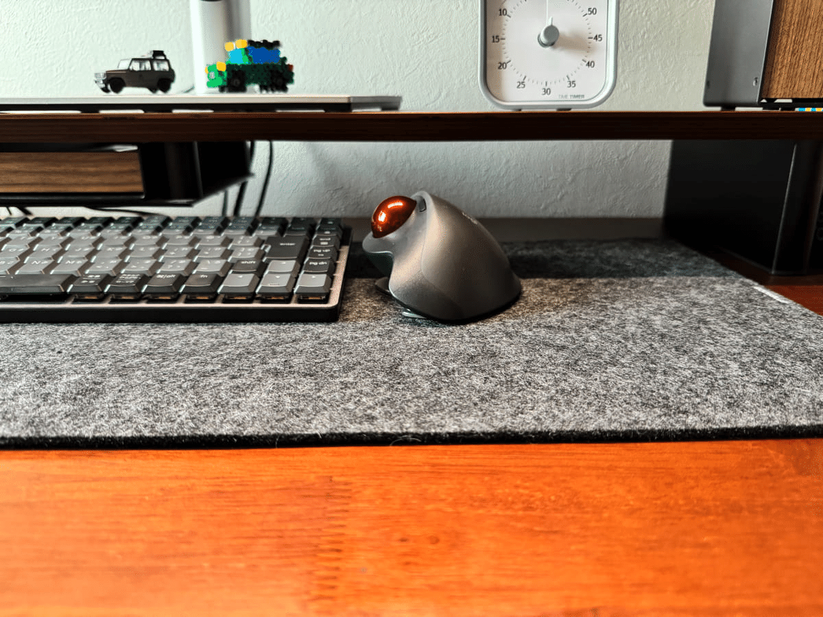 amesoba デスクシェルフ レビュー！卓上モニタースタンドで整う理想の