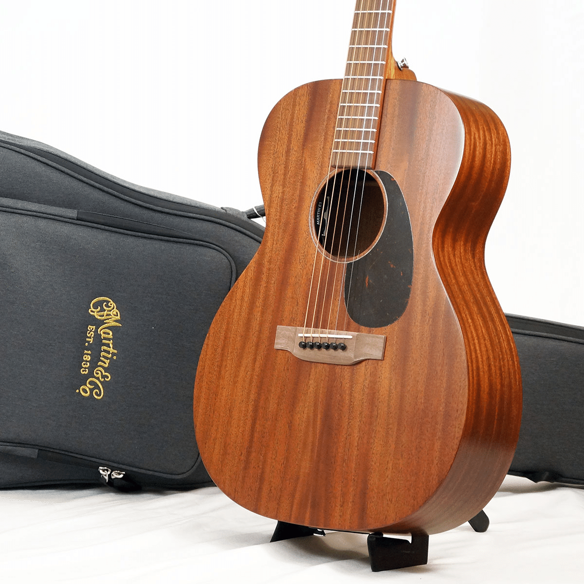 Martin エレアコ マーティンによる快適な演奏性と持ち運び易さを兼ね備えたフルスケール
