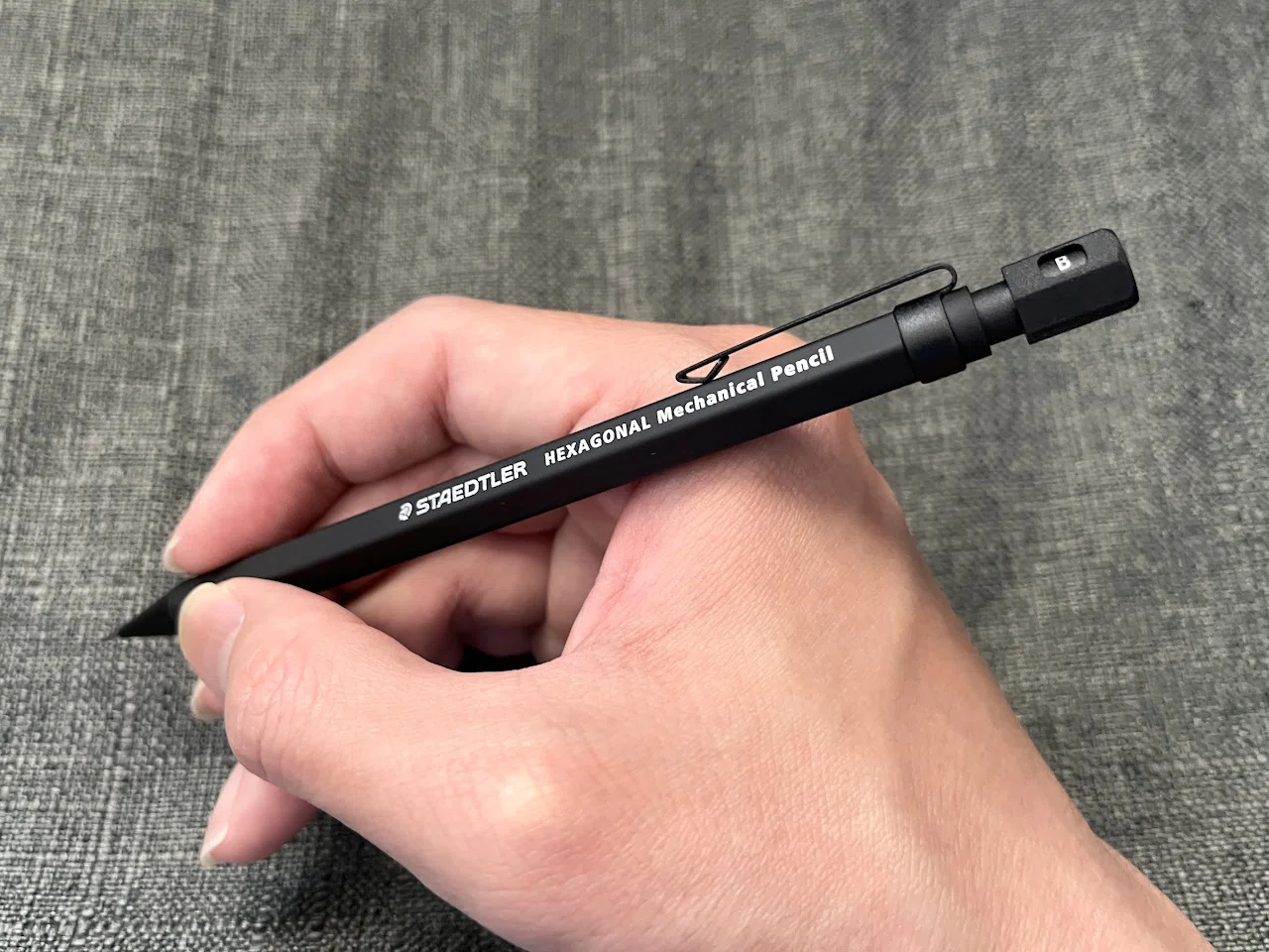 STAEDTLER HEXAGONAL | A Simply Cool Mechanical Pencil｜AIKE/あいけ