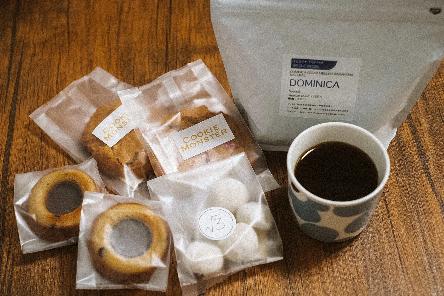 母親からのお土産 大阪水無瀬のコーヒーショップ ROOT3 COFFEE｜高井司