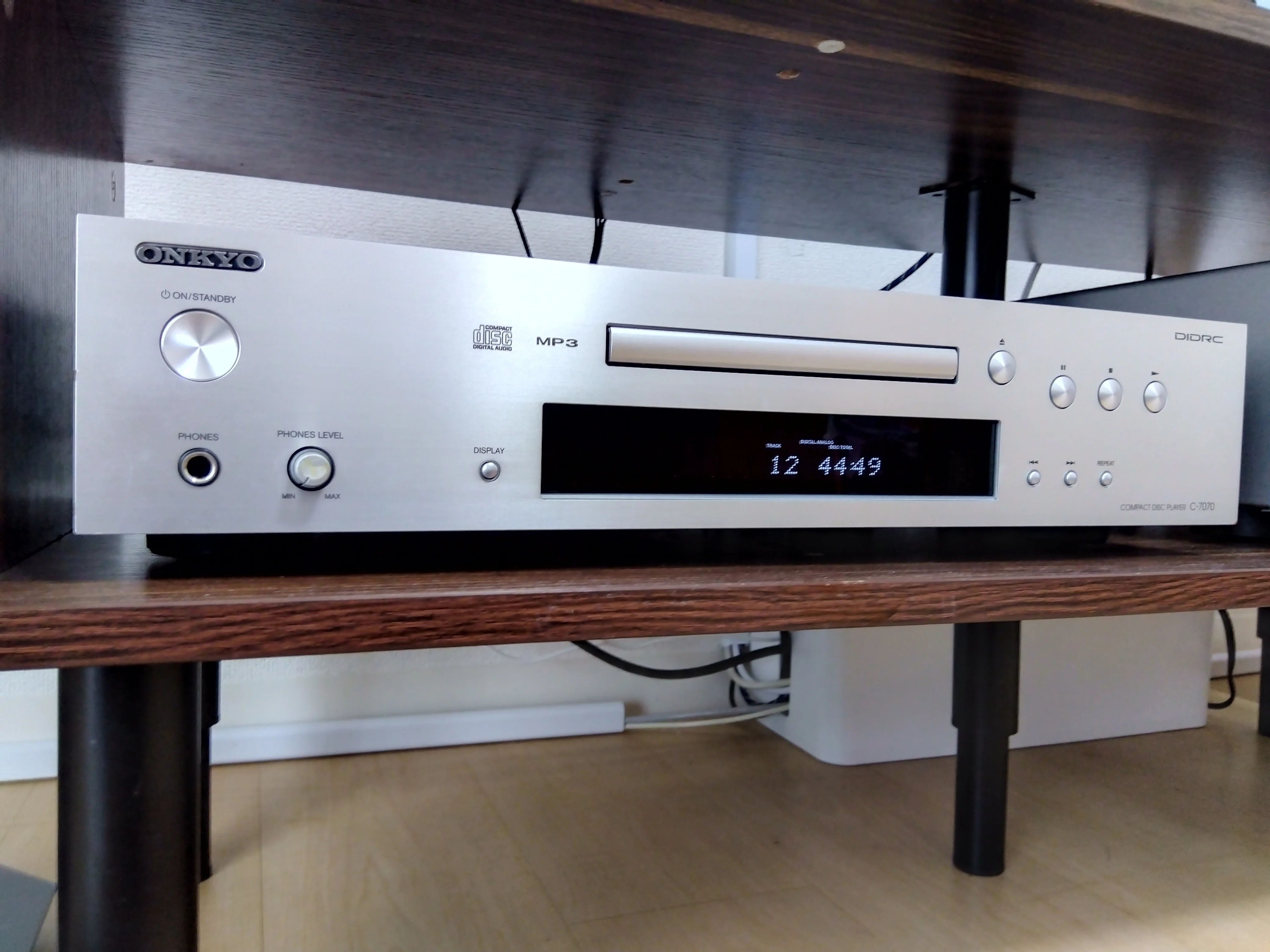 新しいオーディオシステムで音楽を聴く#2。ONKYO A-9050とC-7070の