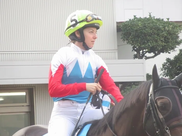川崎競馬場パドックの様子4