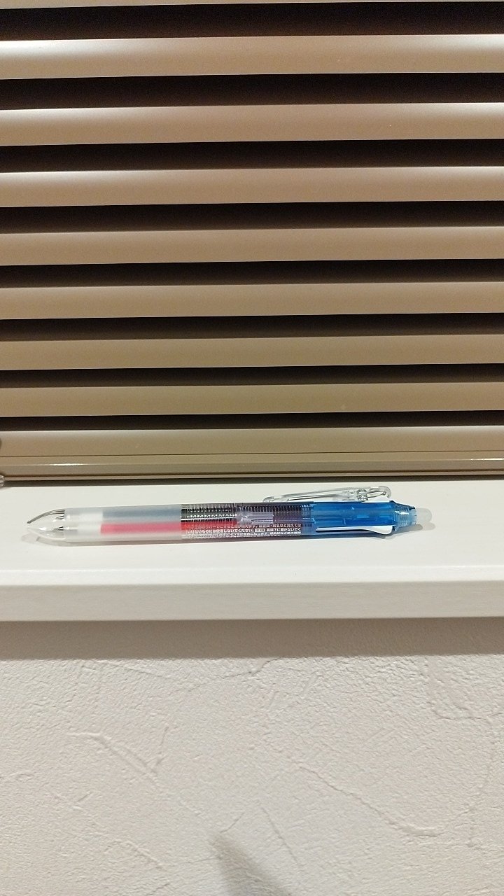 結局、フリクションボール3スリム買った^^｜yocco/手帳とノート