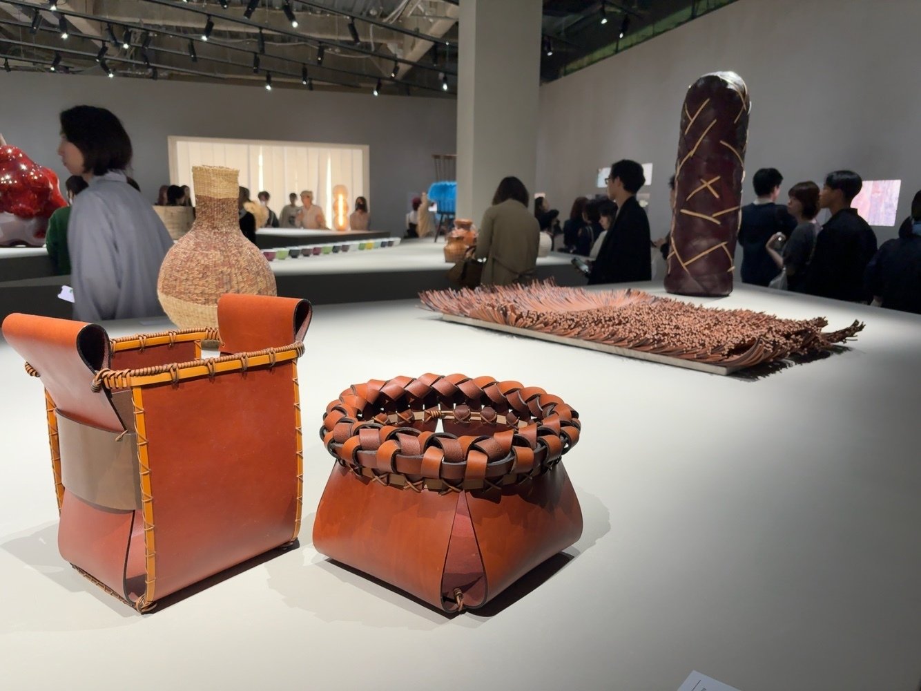 LOEWE - 【非売品】LOEWE CRAFTED WARLD展 写真集の通販 by ナオ
