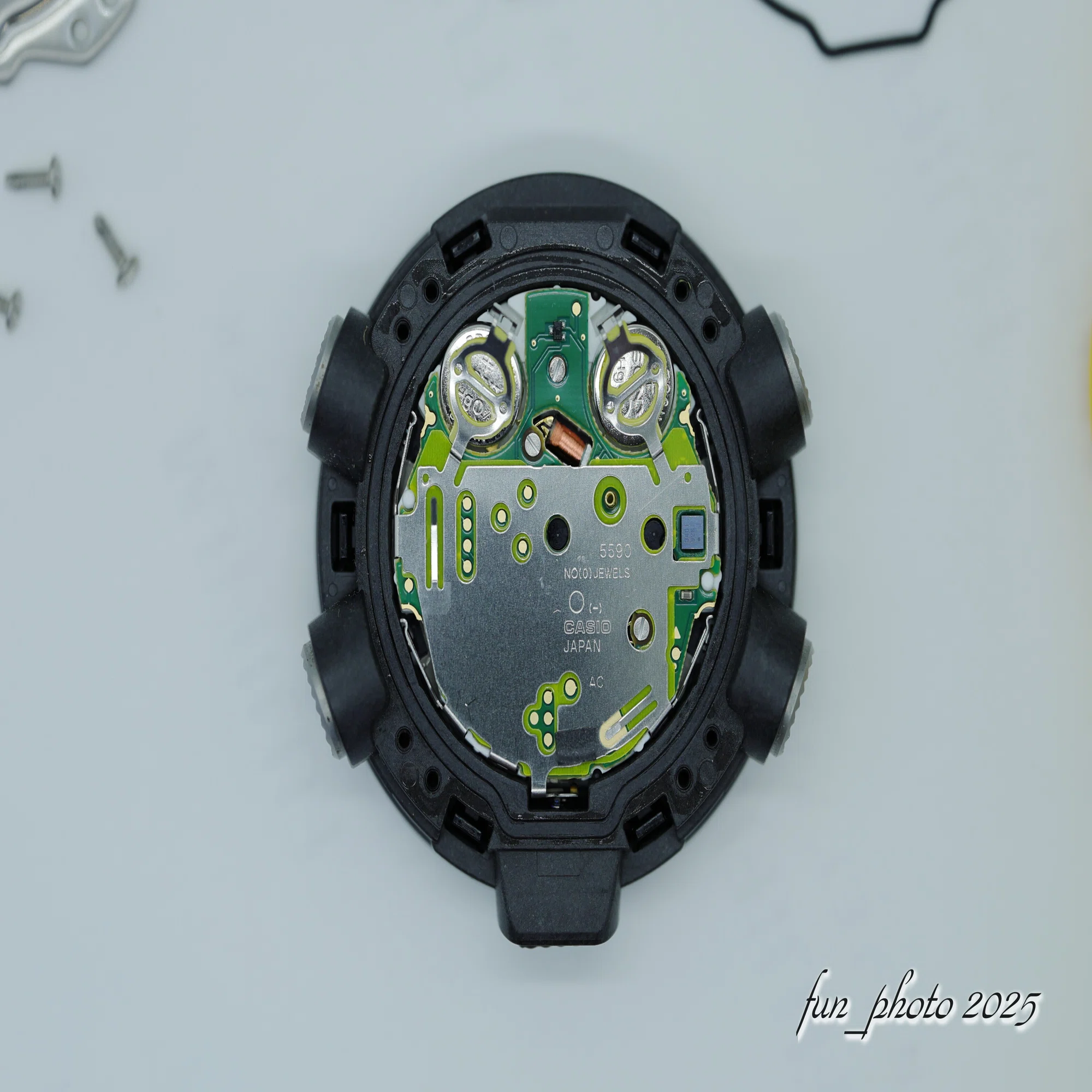 G-SHOCK GA-2000 電池交換 と SIGMA 70mm F2.8 DG MACRO｜fun_photo