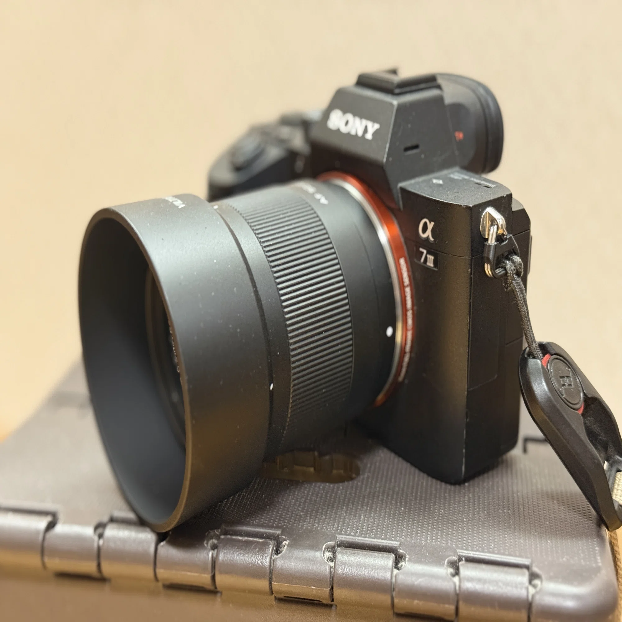 Viltrox AF 50mm F2.0 AIR 入手直後レビュー ｜めぐめぐ