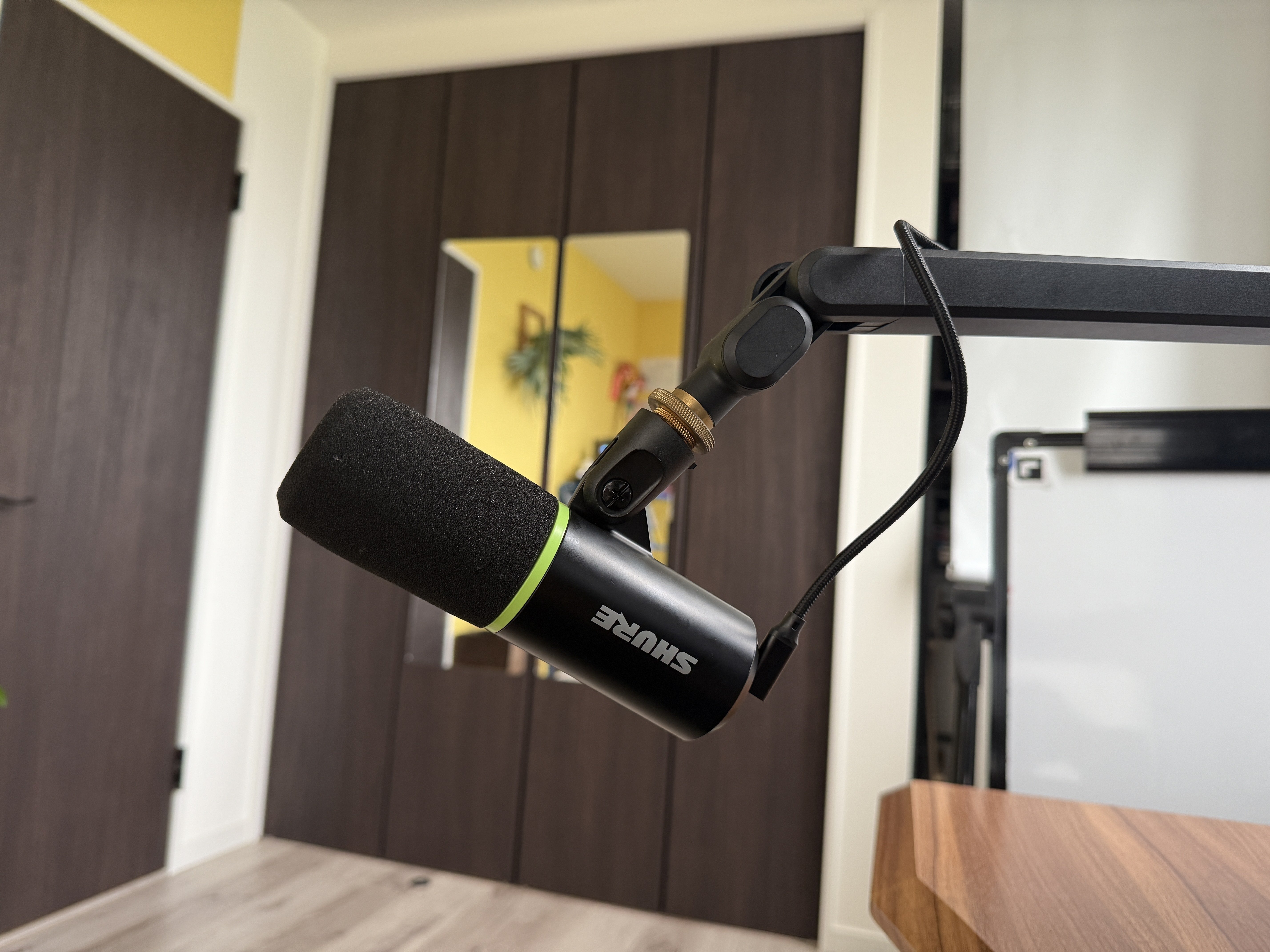 悲劇を防ぐ！SHURE MV6の“うっかりミュート”を無効化する方法｜マーク