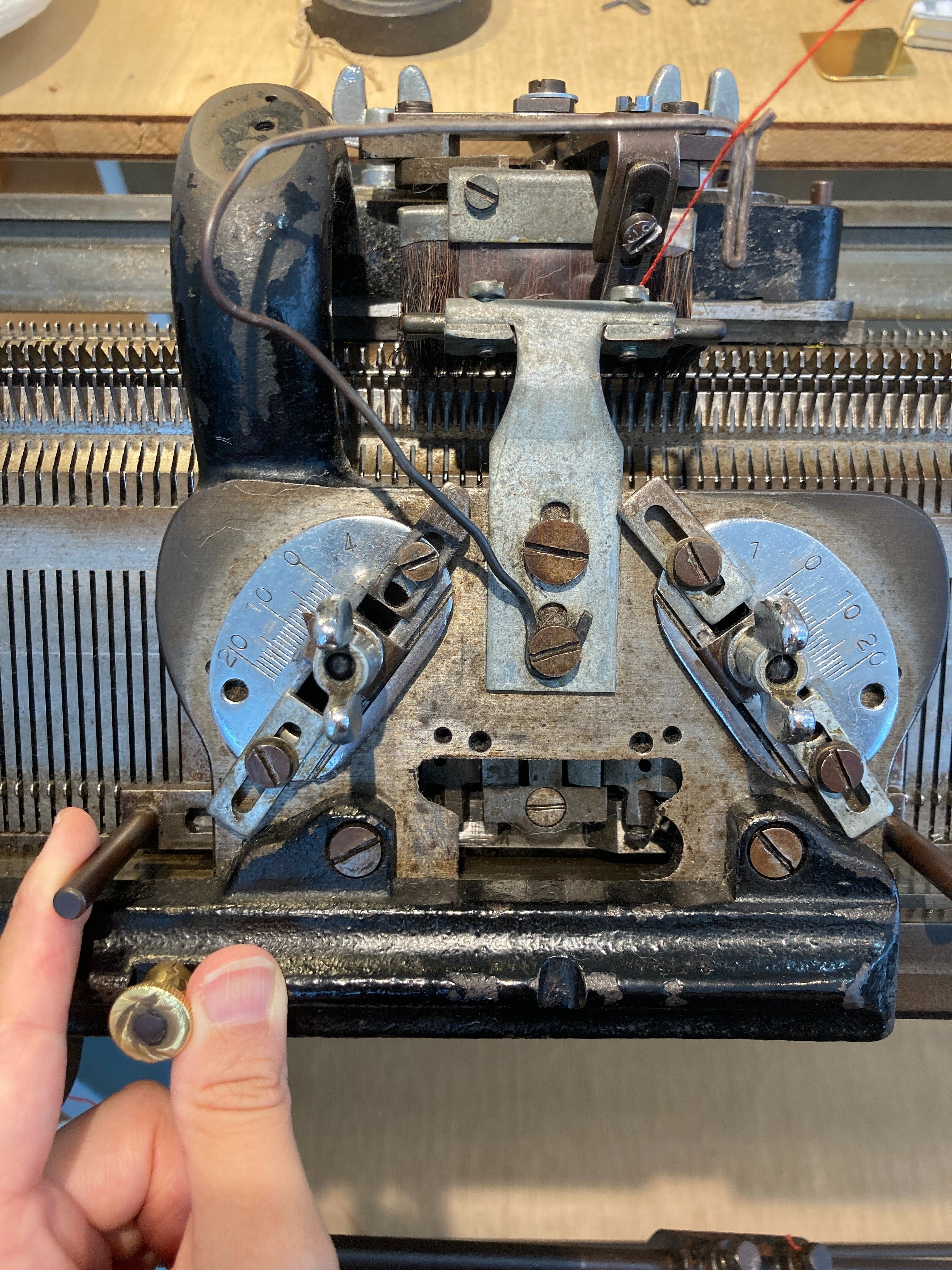 WHY I Use Old Knitting Machine｜Retrospective