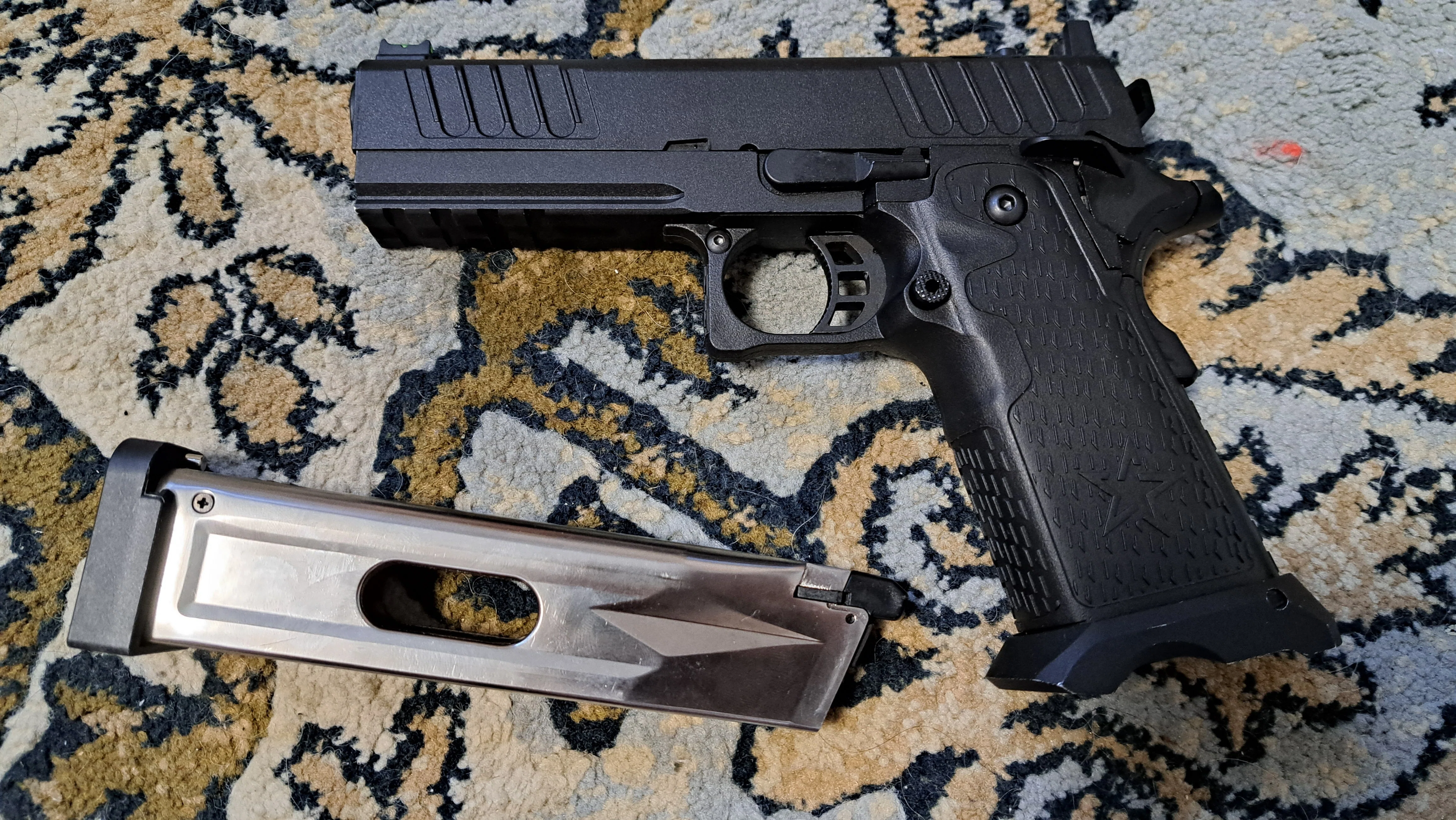 BATON airsoft BS-STACCATO NTL CO2GBB sti 2011レビュー｜郭公