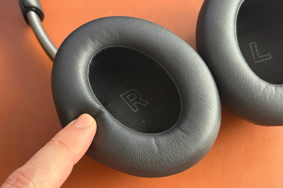 Bose QuietComfort Ultra Headphonesレビュー！圧倒的ノイズキャンセリングと臨場感で動画視聴・通勤が変わる最強ヘッドホン