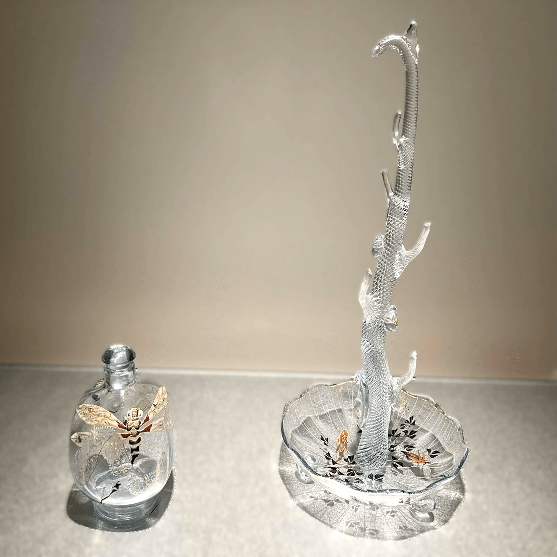 お諏訪さまが暮らす町でガレはひっそりと息づいていた。（第一話）｜Eijyo