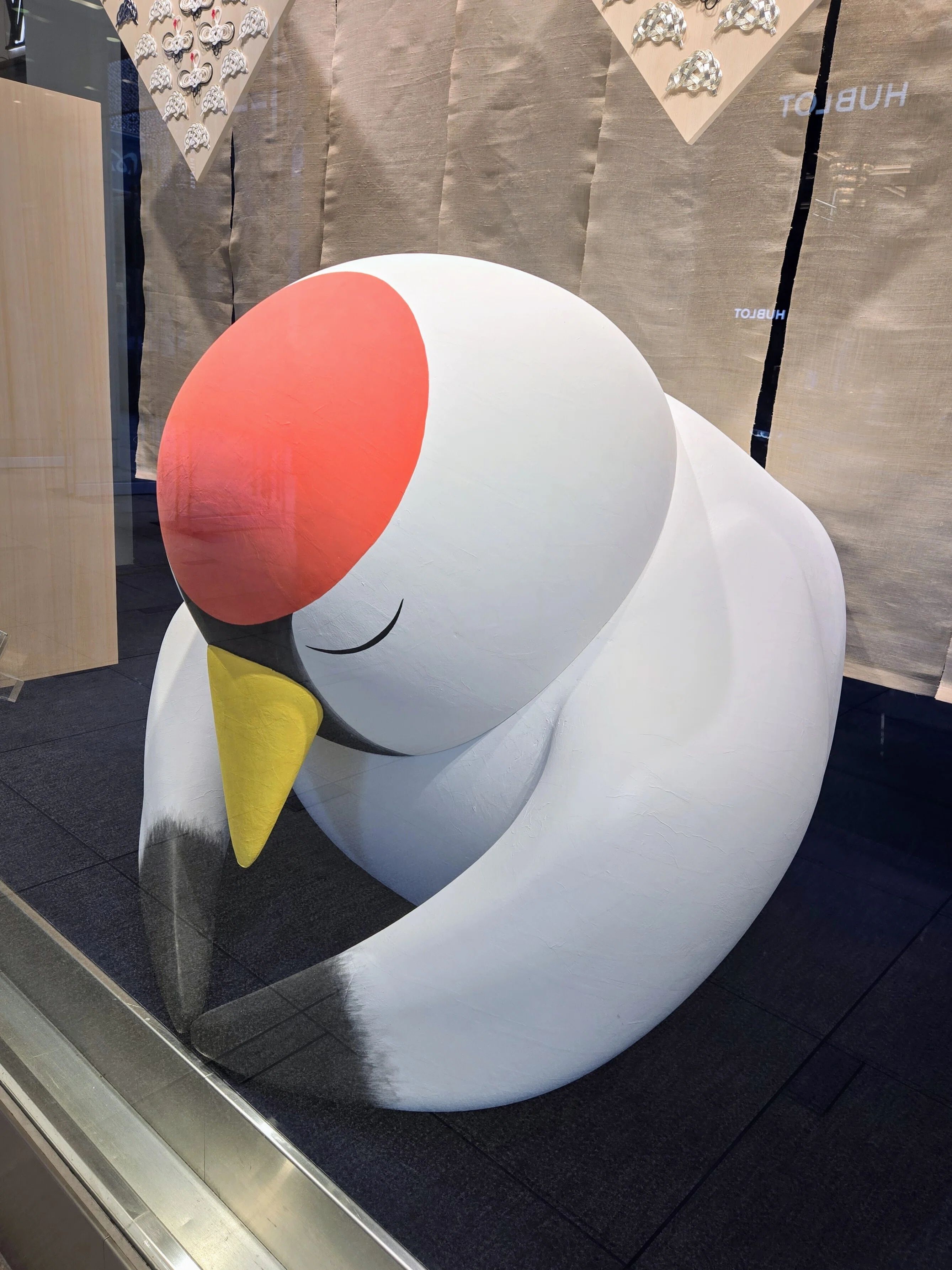 松屋銀座が開店100周年と共に祝う、｢鶴と松｣の歴史｜真崎 恵 | Megumi