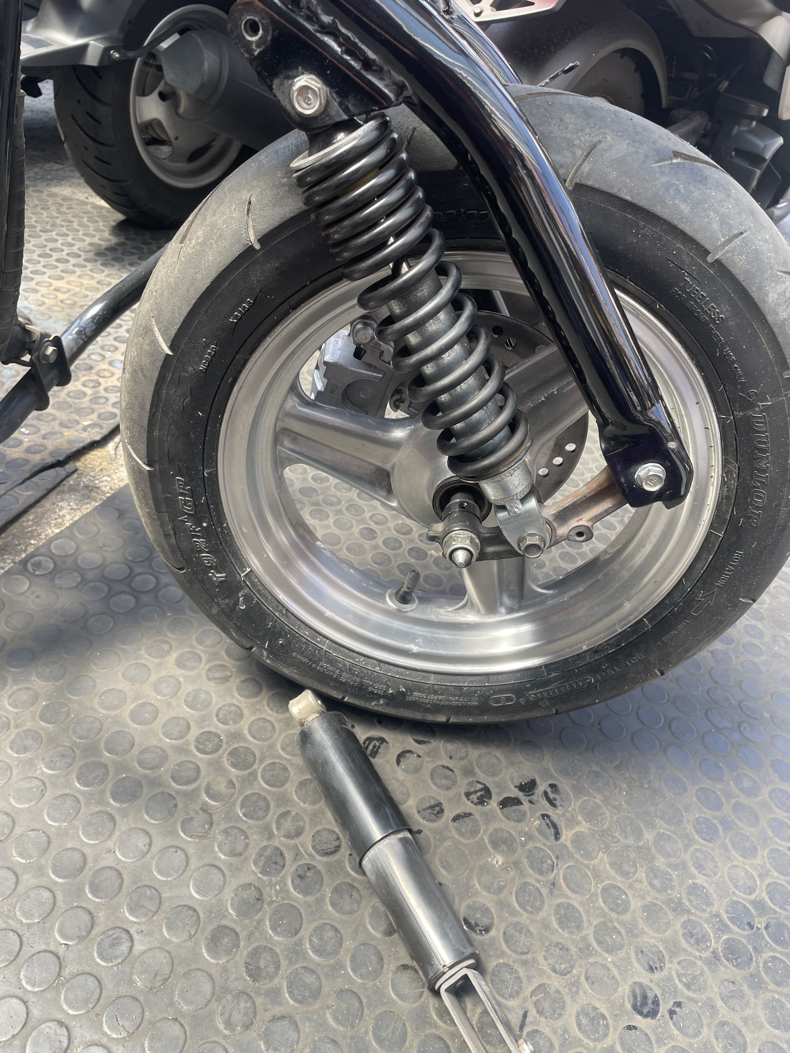 ご成約致しました】TA03 ジャイロキャノピー カスタム ワイドタイヤ