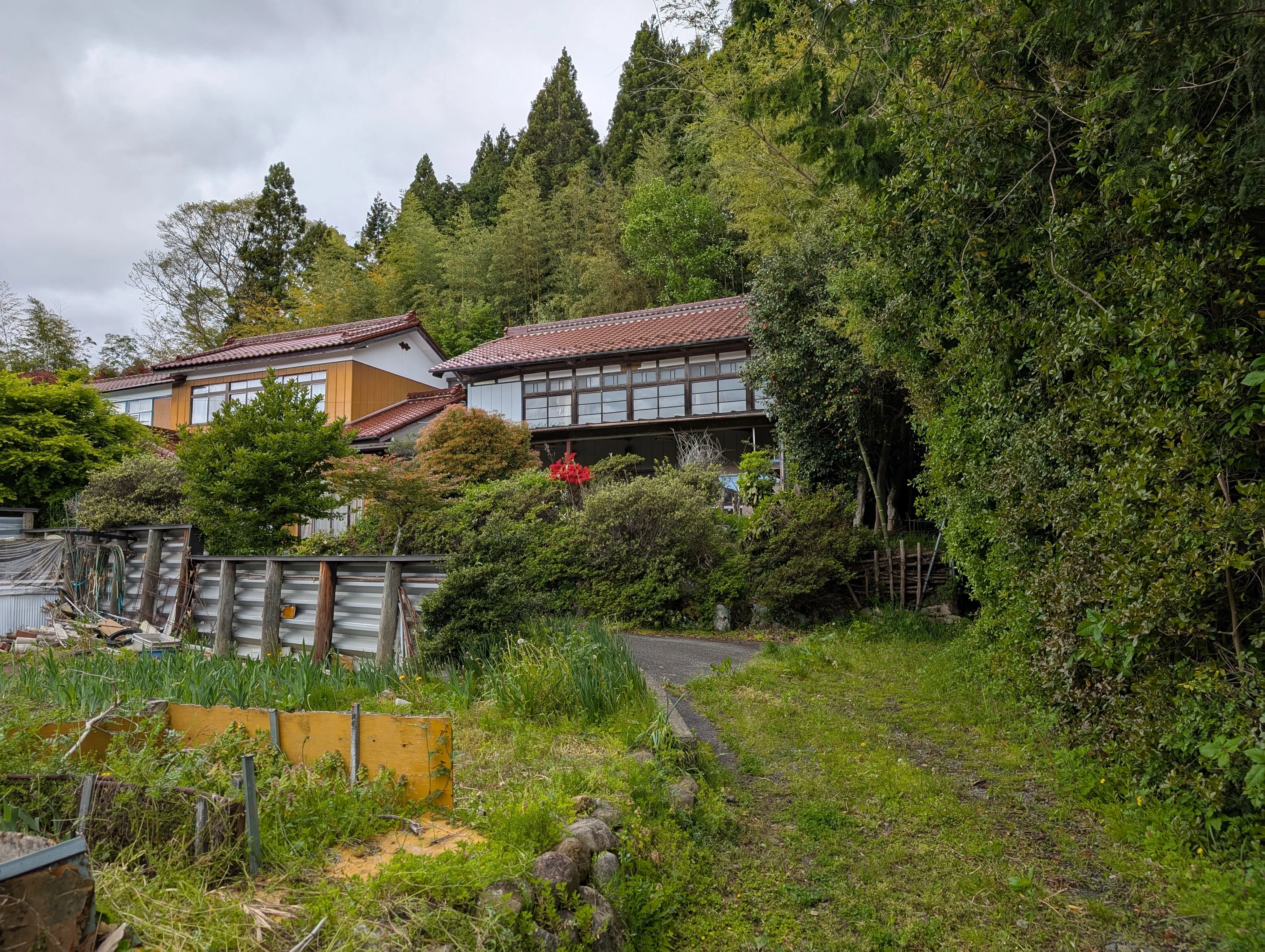 活用方法がたくさんの空き家!気仙沼中央IC近くの松崎鶴巻エリアで巨大 活用方法がたくさんの空き家!気仙沼中央IC近くの松崎鶴巻エリアで巨大