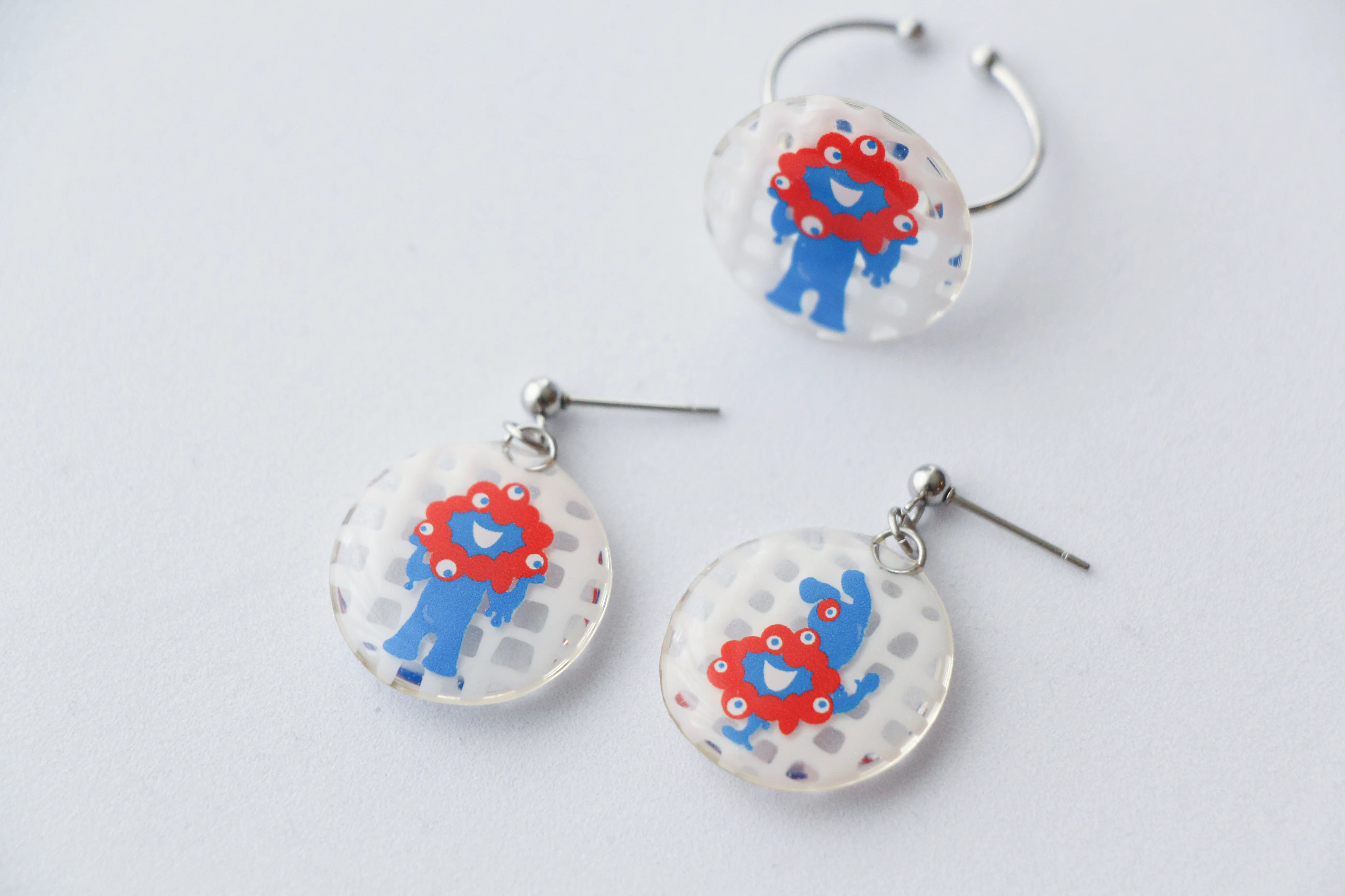 ミャクミャク ピアス ミャクミャク ミャクミャクピアス