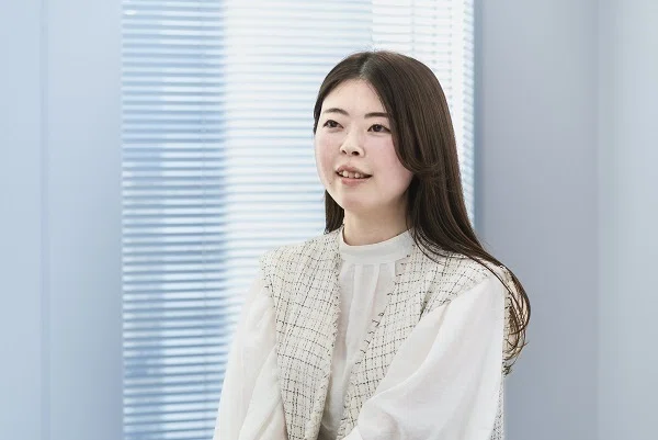 みずほ〉が切り拓く新時代の営業手法。リモート法人営業のやりがいと