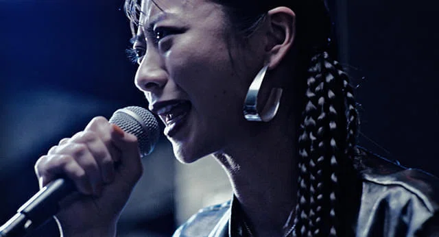 映画『雪子a.k.a』のワンシーンより、長崎でのラップバトル予選シーン