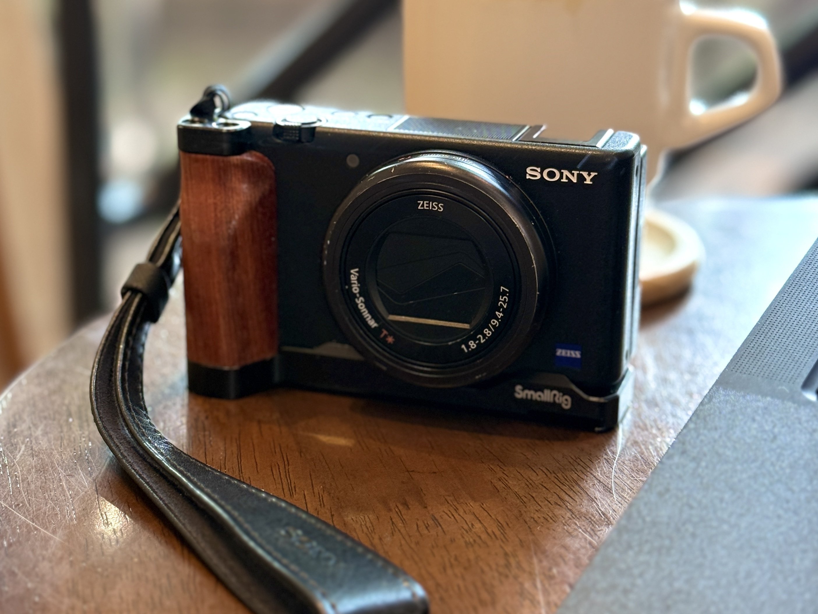 Sony ZV-1】現在も最高の相棒です【作例あり】｜ほり