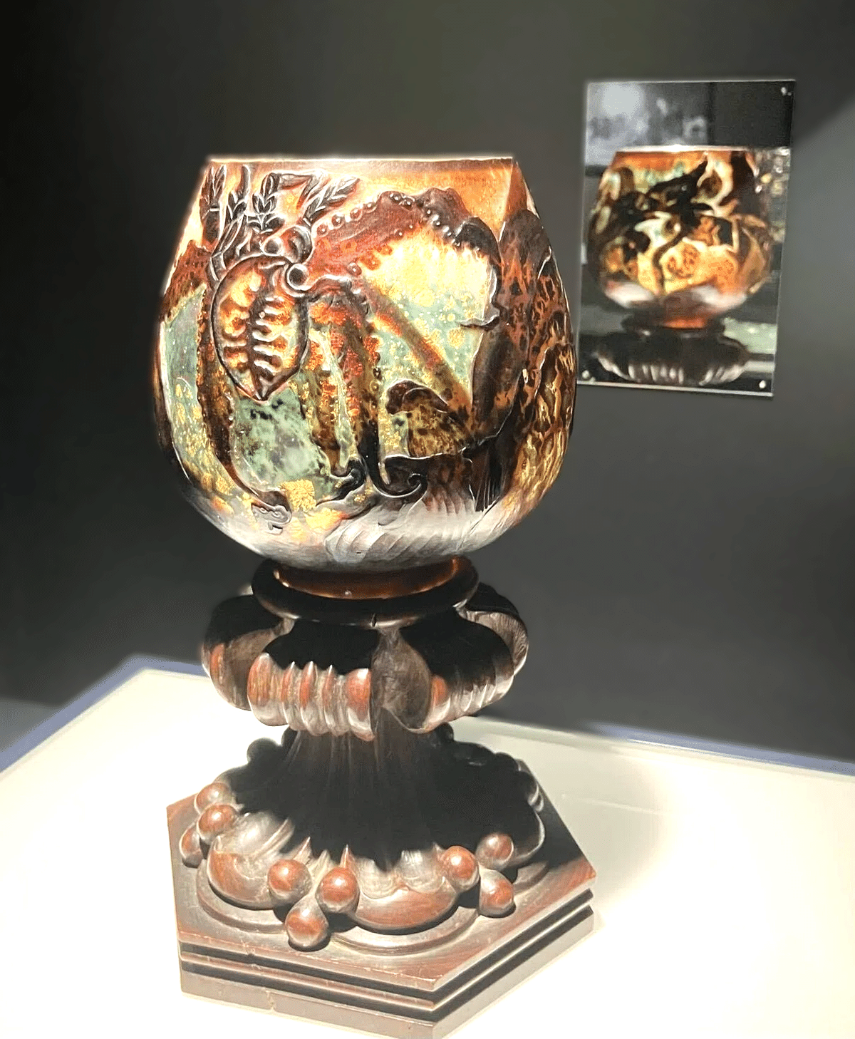 お諏訪さまが暮らす町でガレはひっそりと息づいていた。（第一話）｜Eijyo