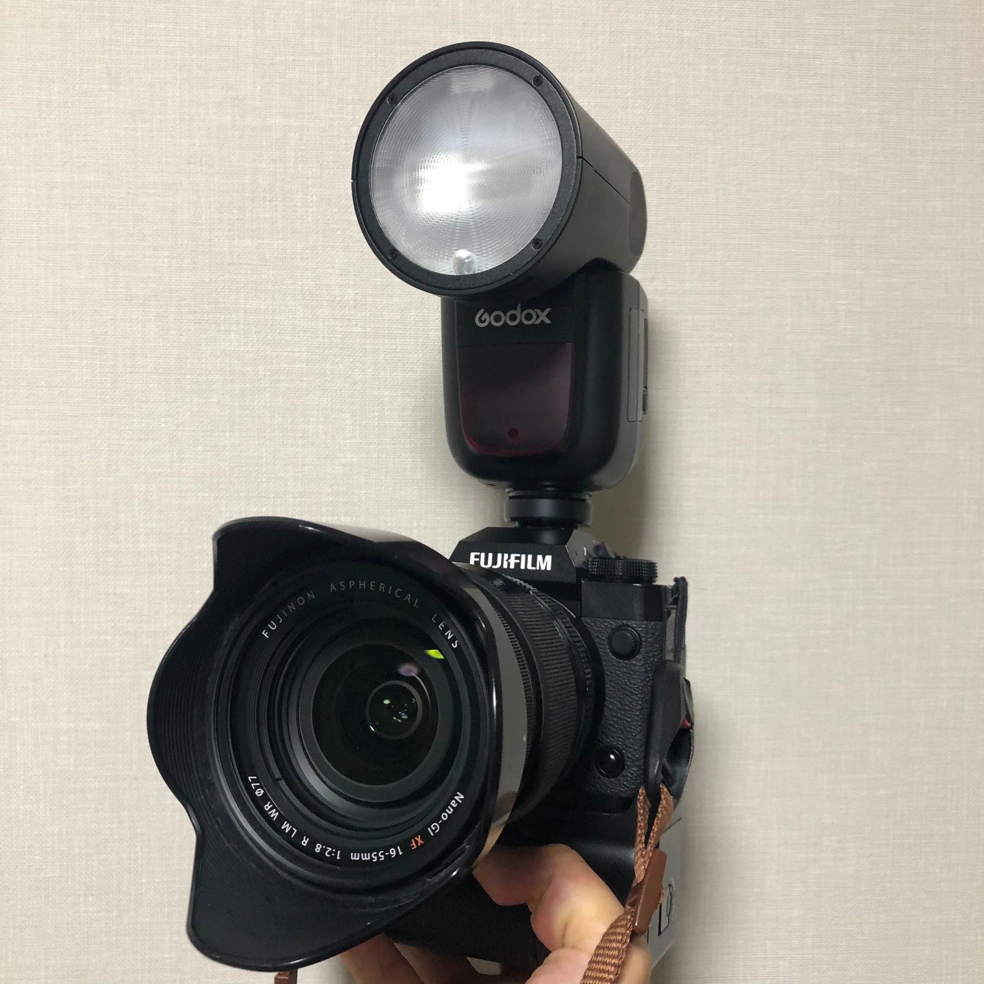 新しいストロボ買った Godox V1｜高夏 カズヤ（高夏写真店）
