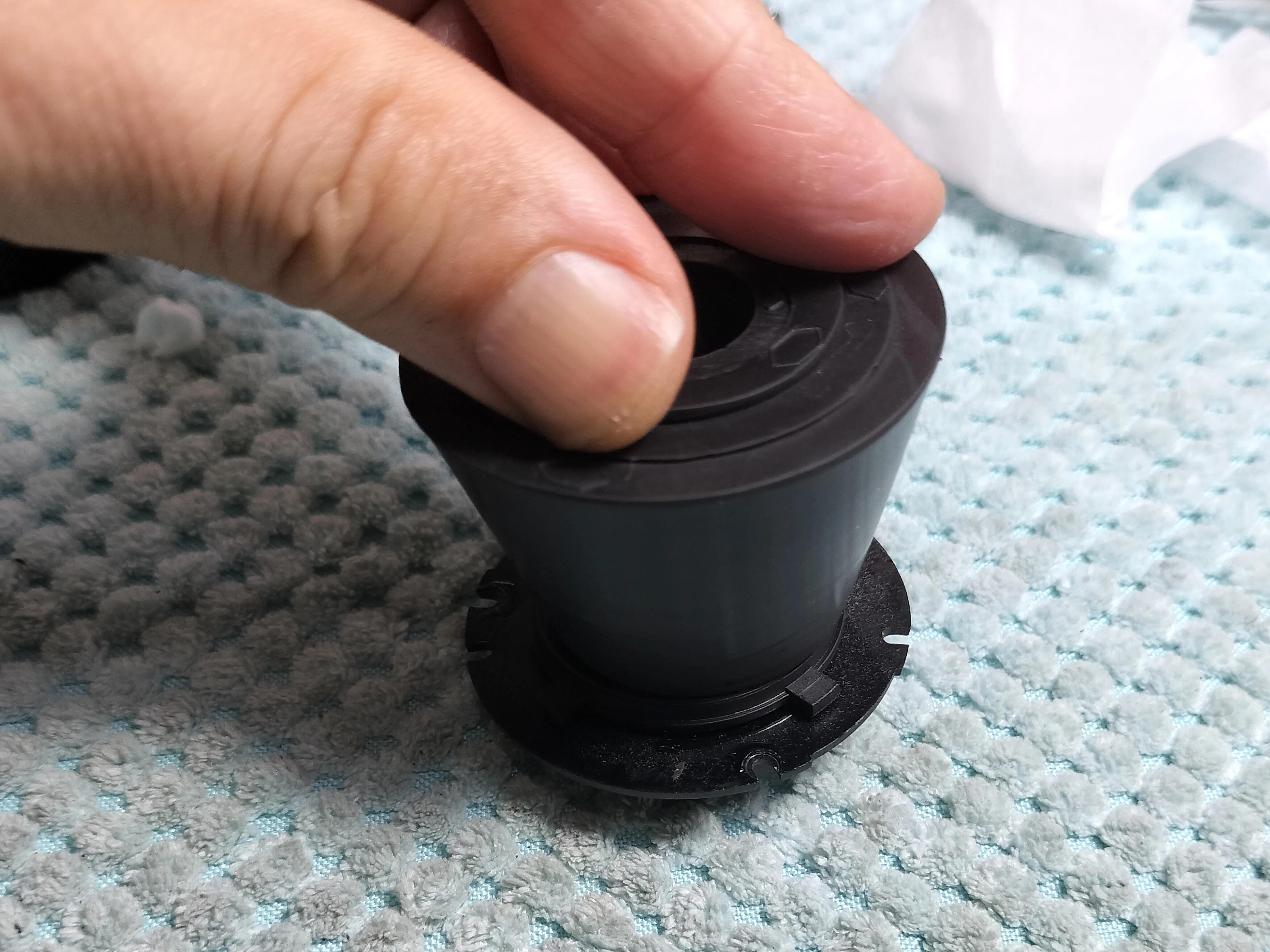 Konica Hexanon AR 40mm F1.8の分解｜フィルムカメラ修理のアクアカメラ