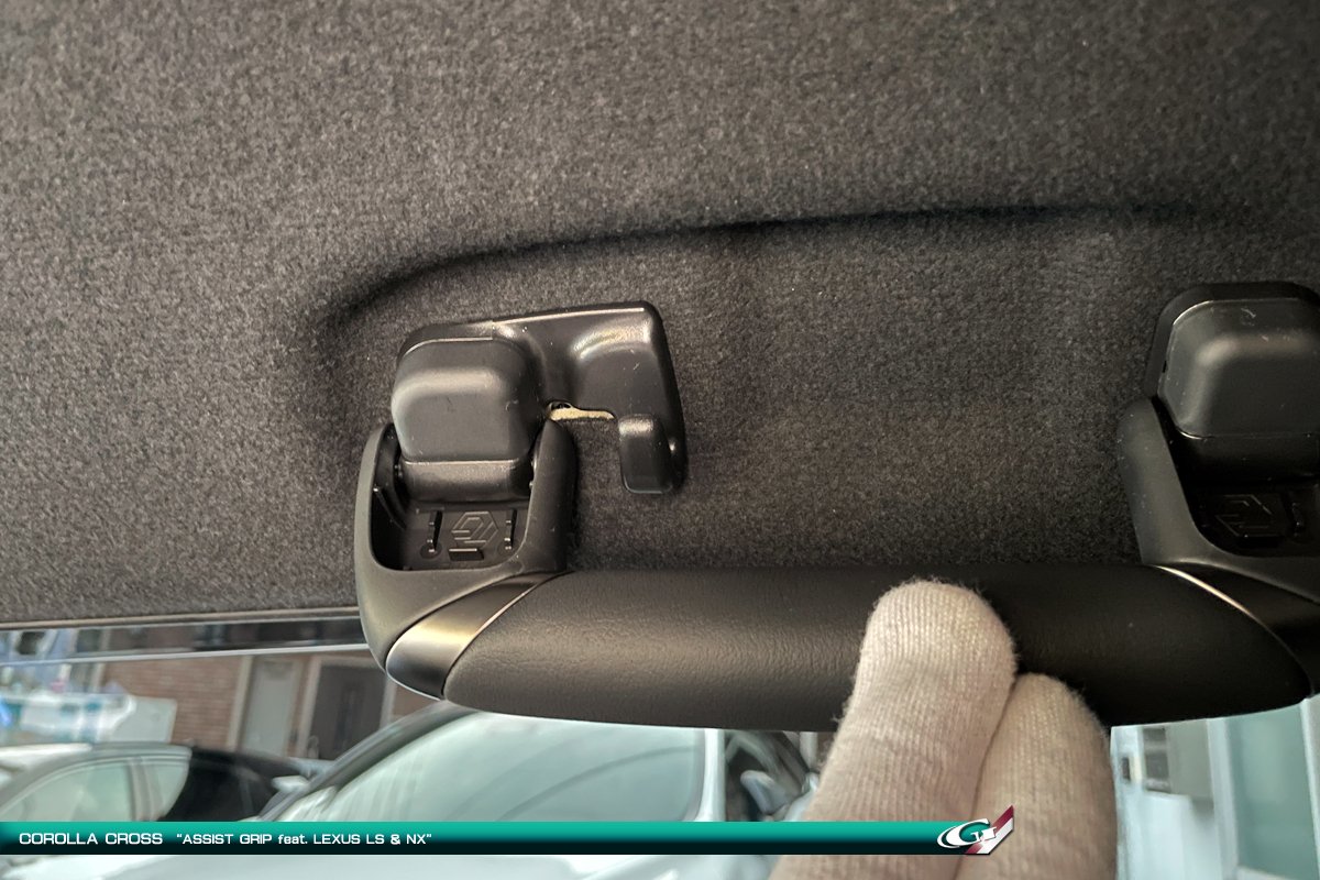 改めて「後席へのアシストグリップ」です。 ～カロクロ編｜Grazio&Co