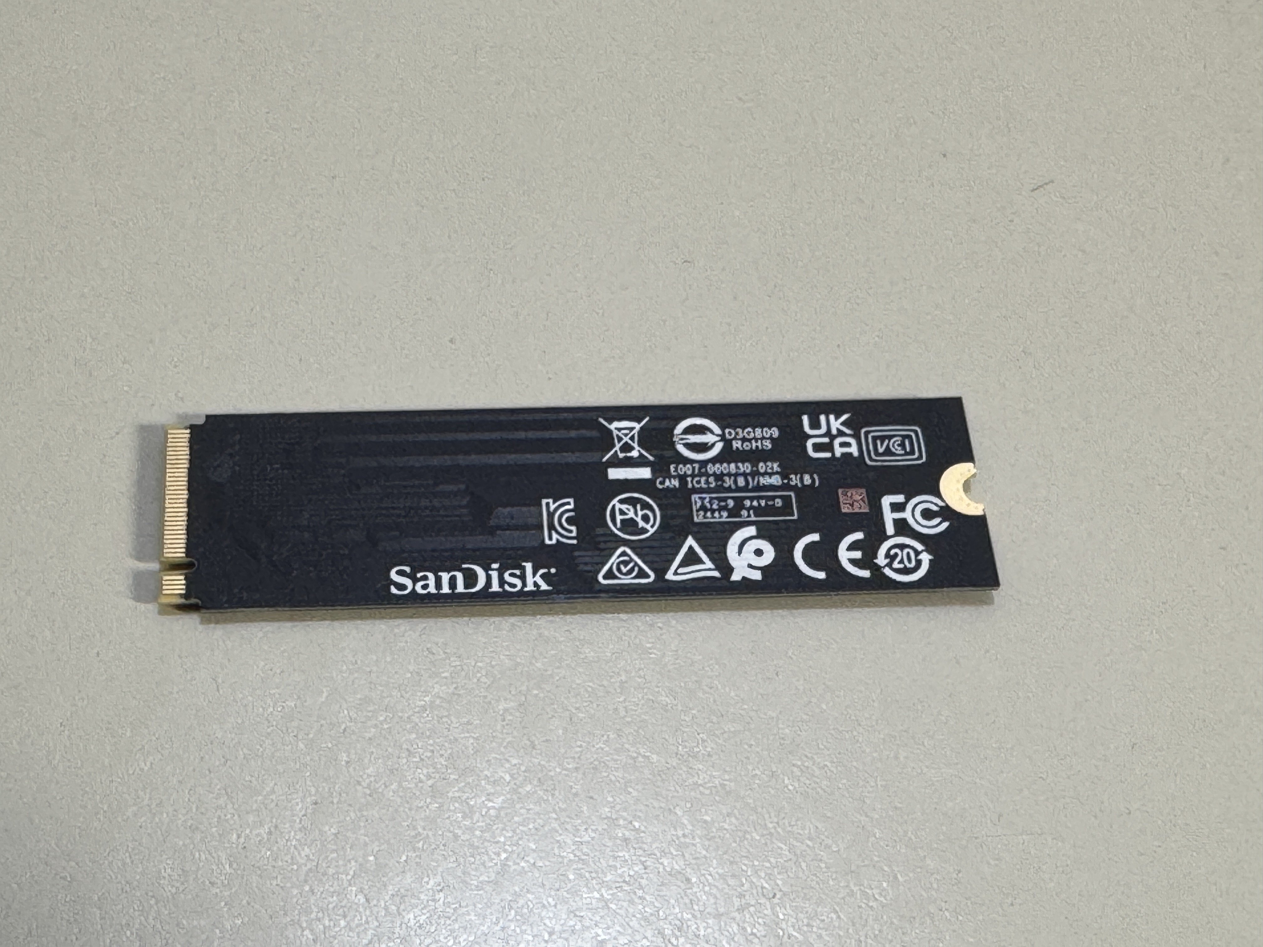 【未開封・新品】Western Digital 4TB SN7100 Western Digital WD_BLACK SN7100 4TB WD Black NVMe SSD PCIe