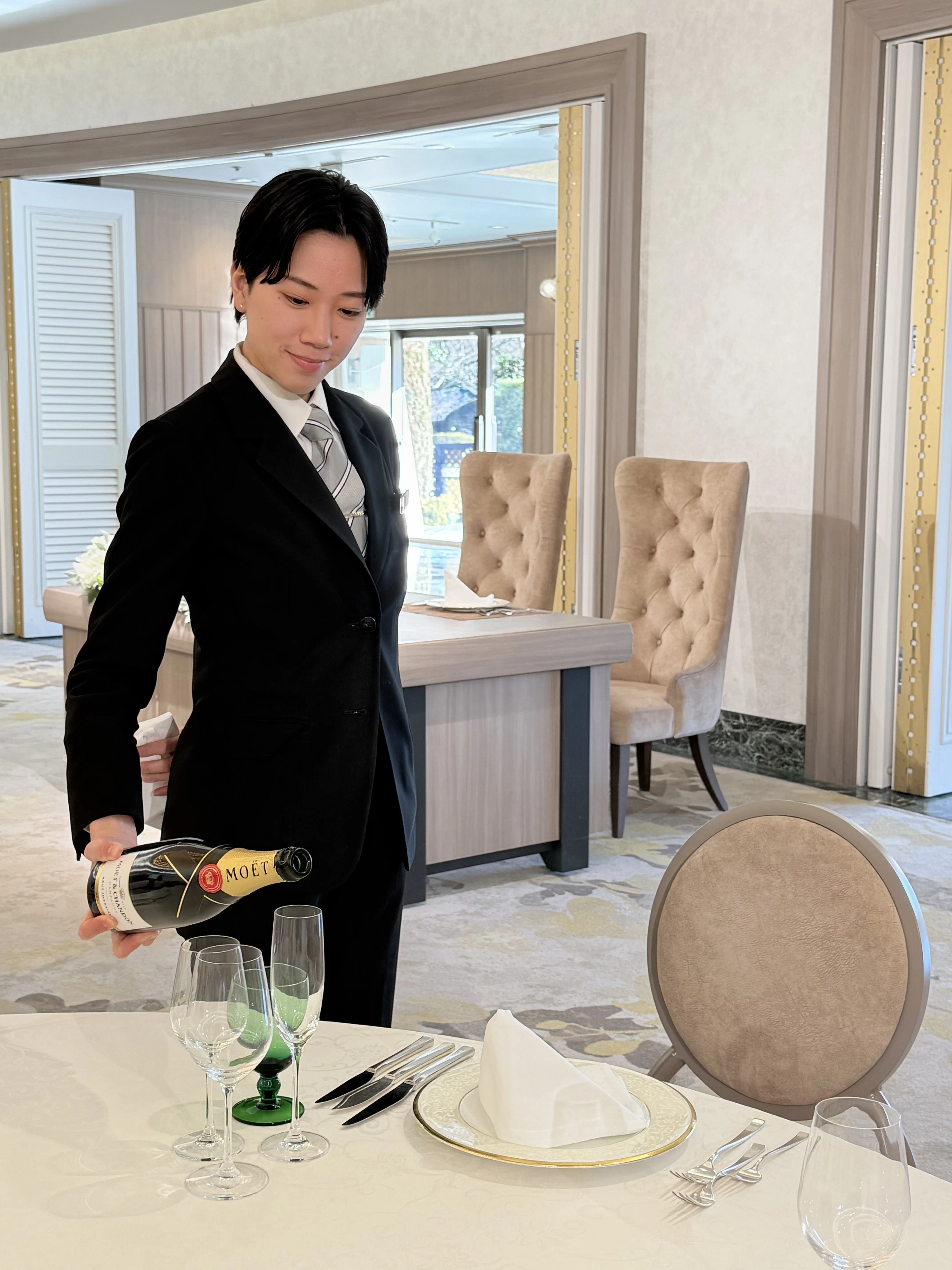 お客様の目に映る最初の印象から、お帰りになる最後まで安心して任せ