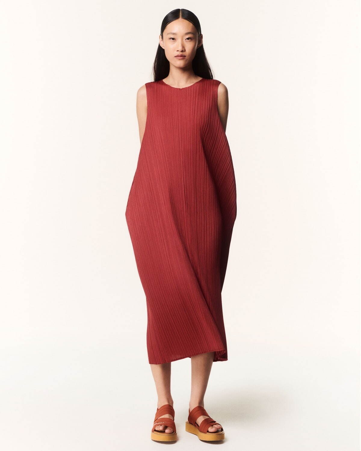 PLEATS PLEASE ISSEY MIYAKE 三宅一生 イッセイミヤケ VF322】Issey Miyake Pleats Please 三宅一生展 /visual book