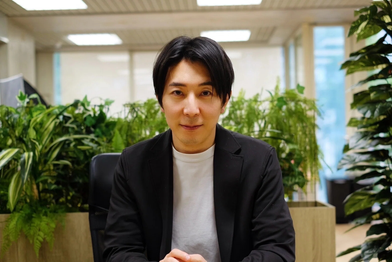 西川 将 史