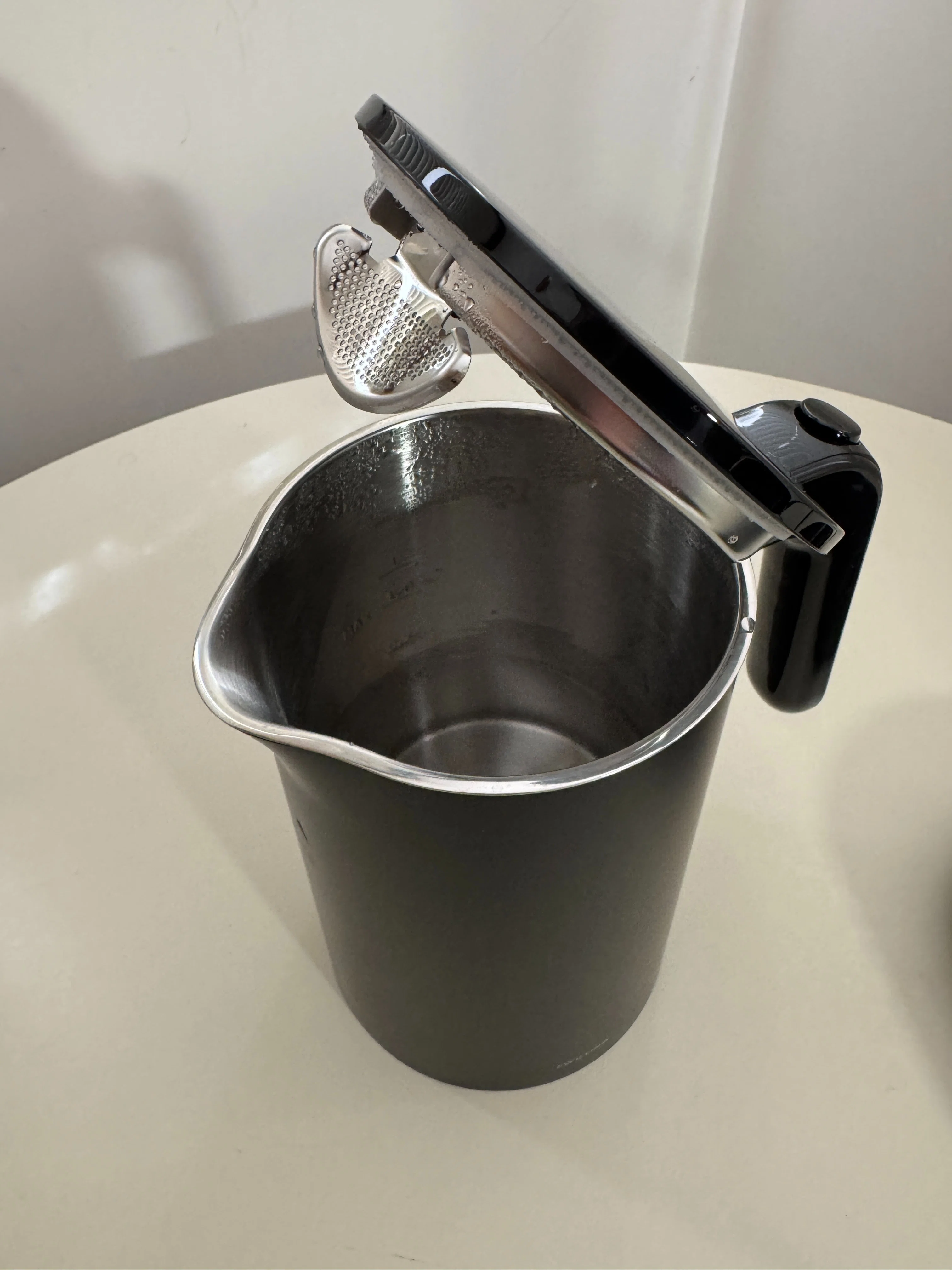 買った】ZWILLING ツヴィリング 「 エンフィニジー 電気ケトル プロ 1L