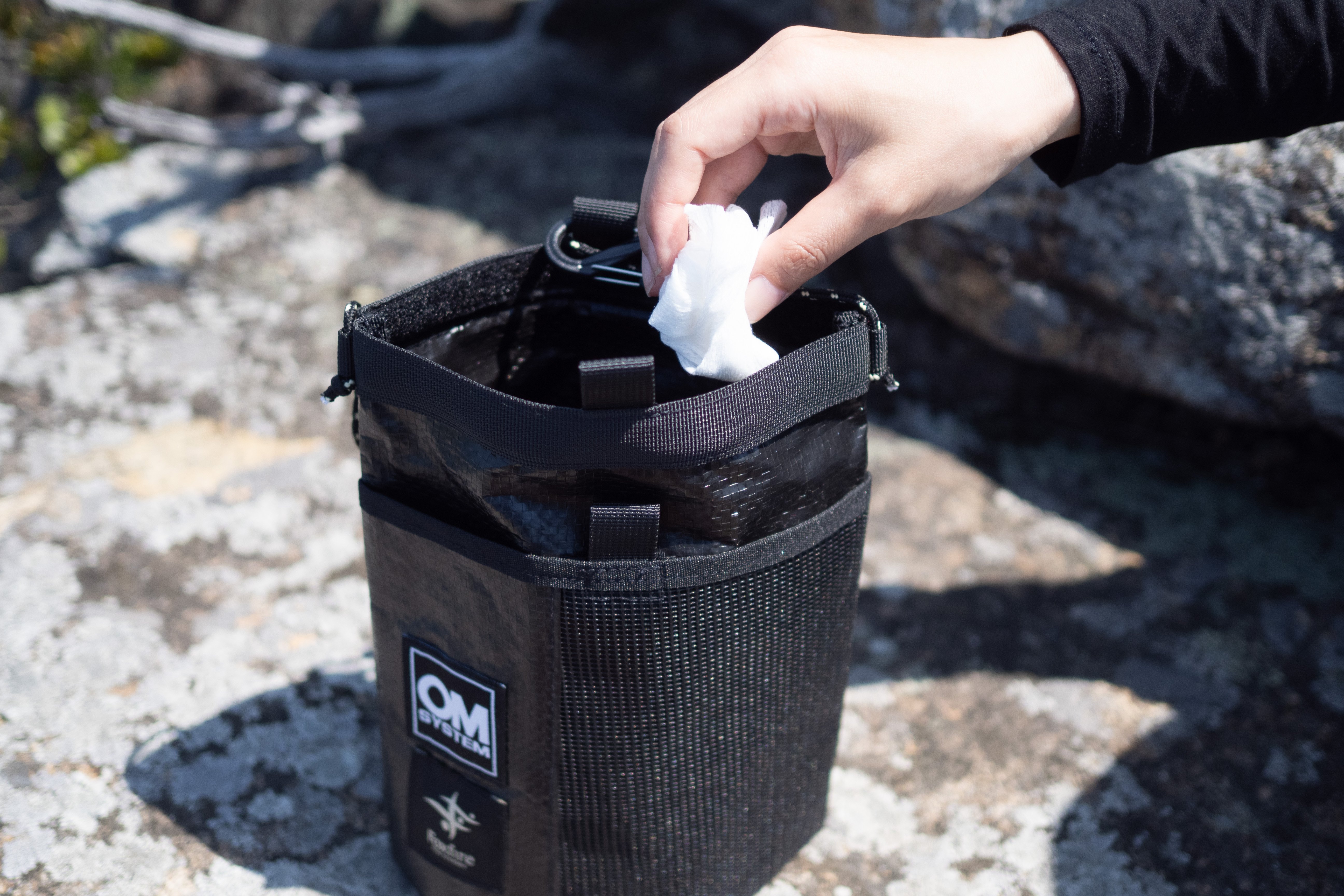 ゴミを持ち帰る」から始まる、心地よいアウトドア体験 〜小豆島の山を