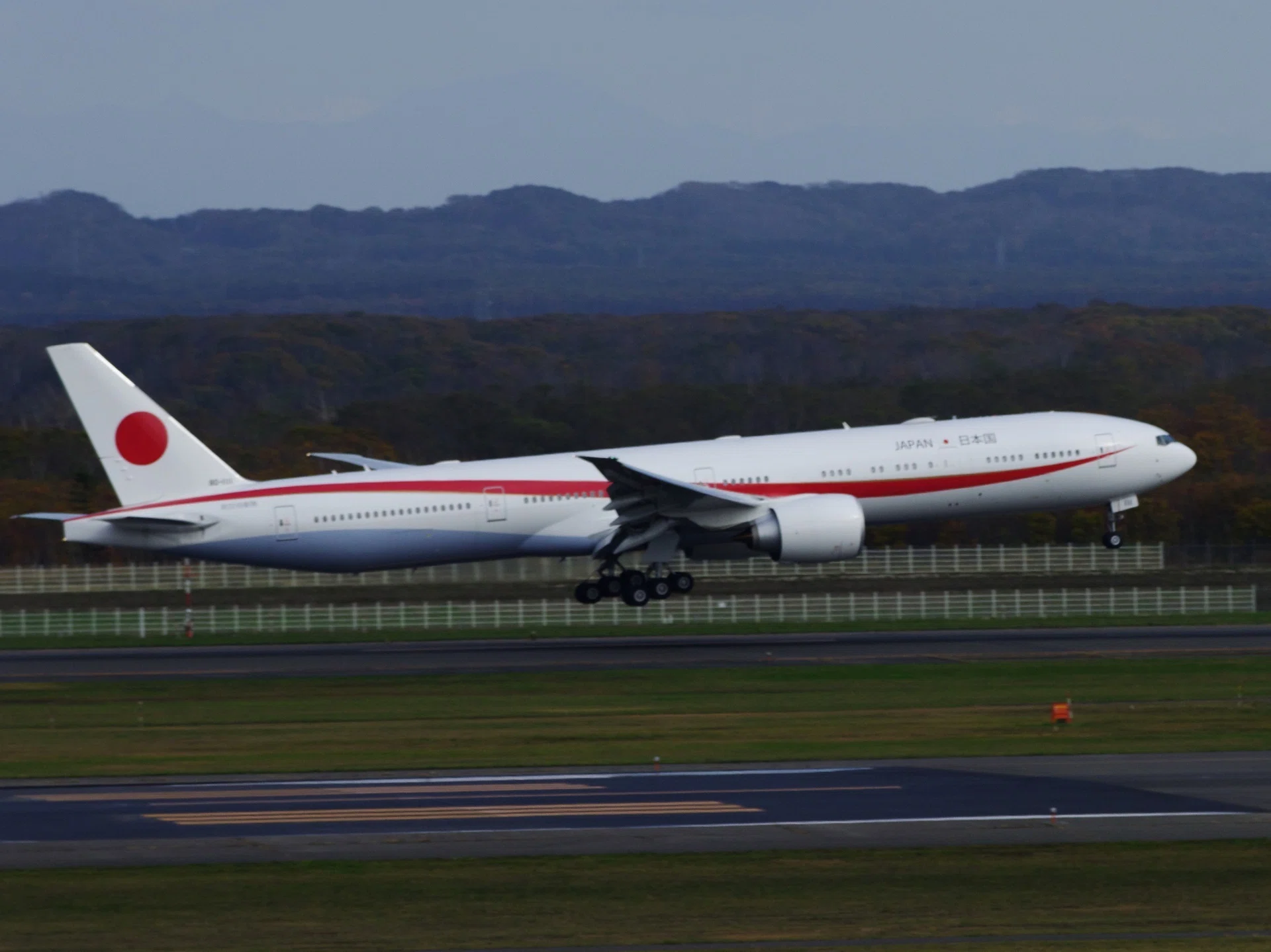 日本国政府専用機 ～撮影旅行よもやま話集～｜綺麗な風景写真が撮りたい