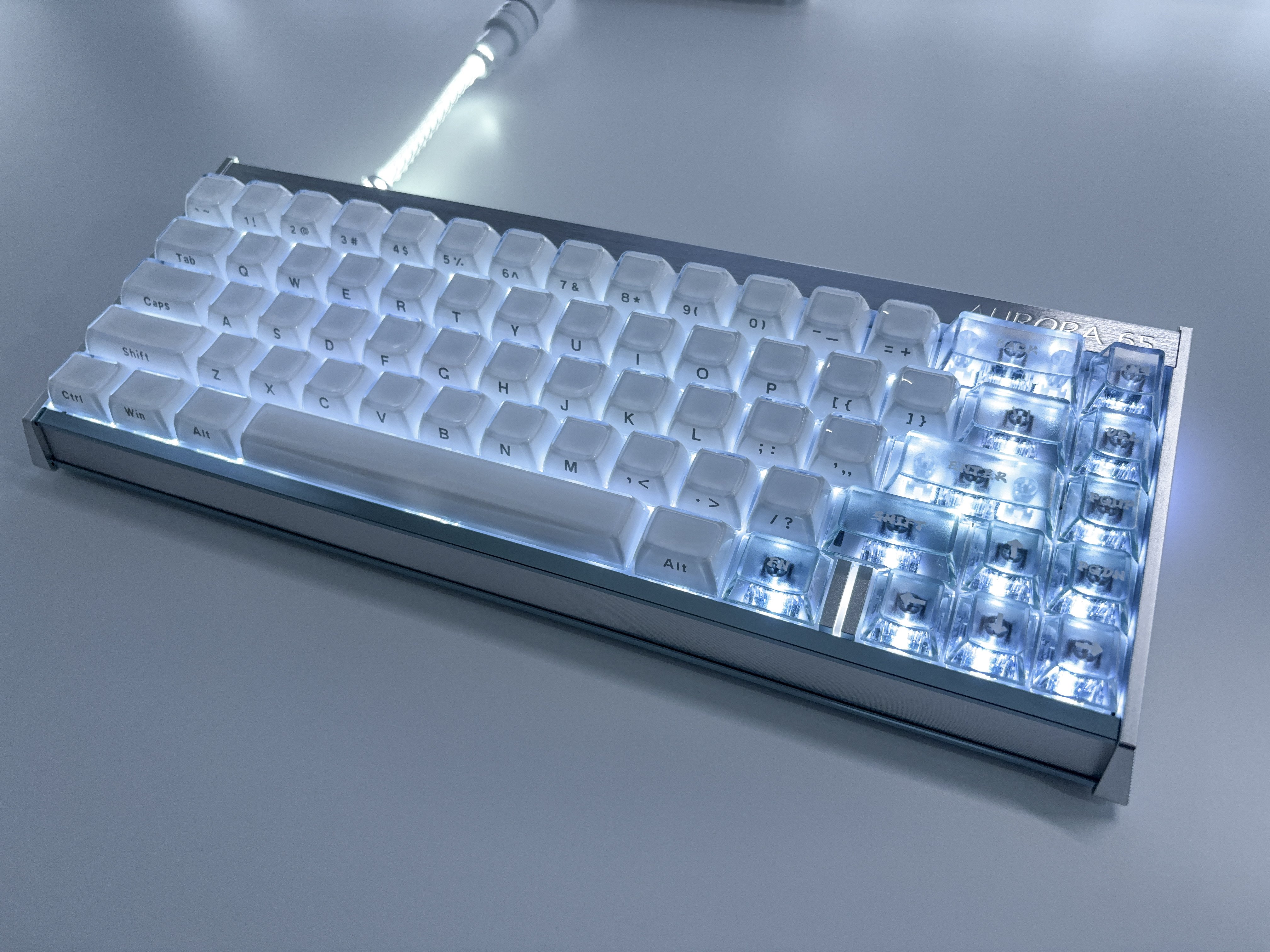IPI AURORA65 Silver ラピッドトリガー キーボード Rabbit0-Shop / IPI AURORA65 ラピッドトリガーキーボード Sliver