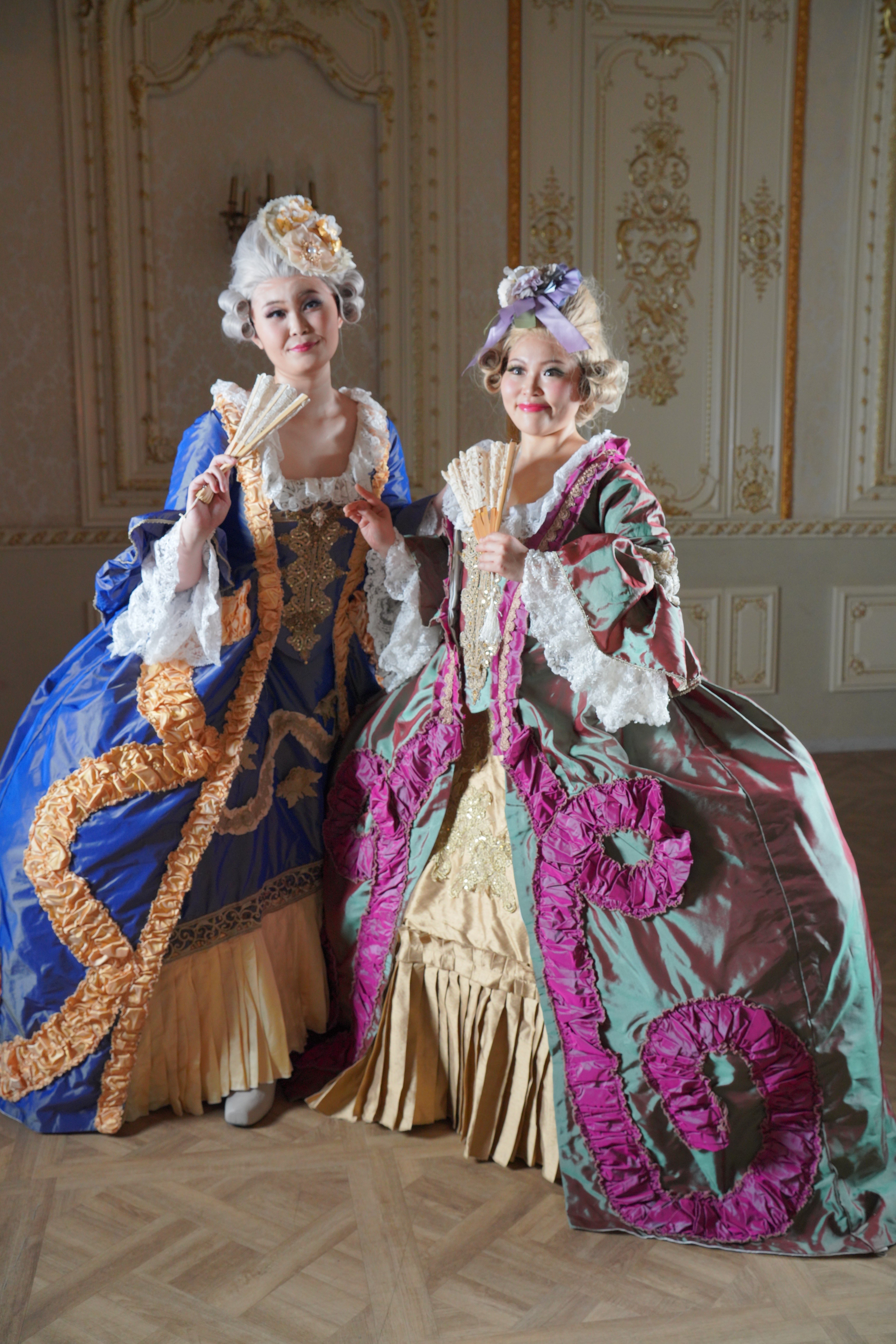 大きなローブ・ア・ラ・フランセーズコレクション｜汐音 凛