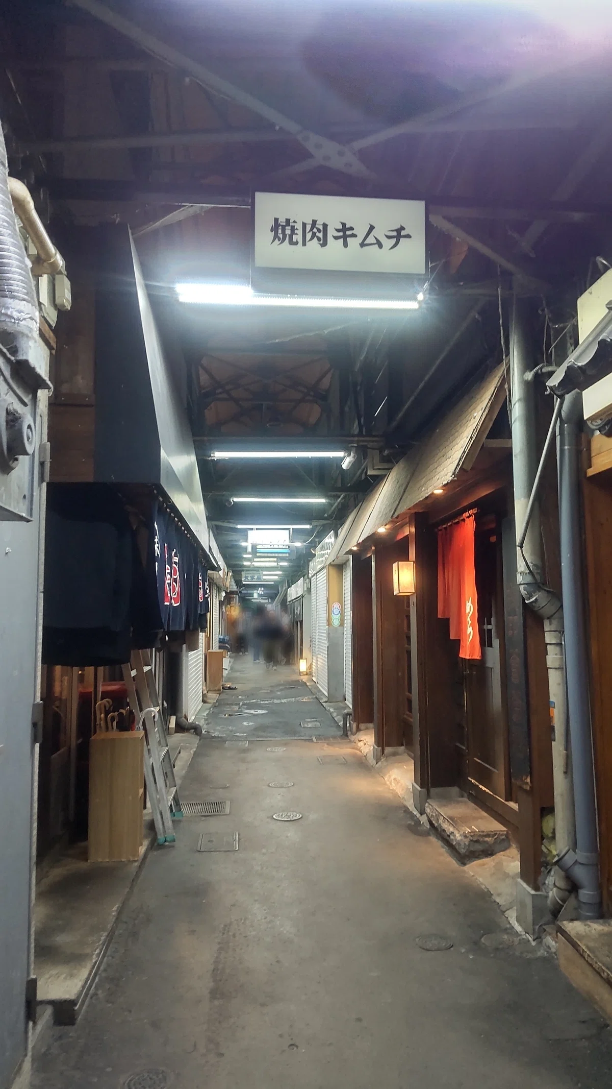 狸小路市場内部の写真