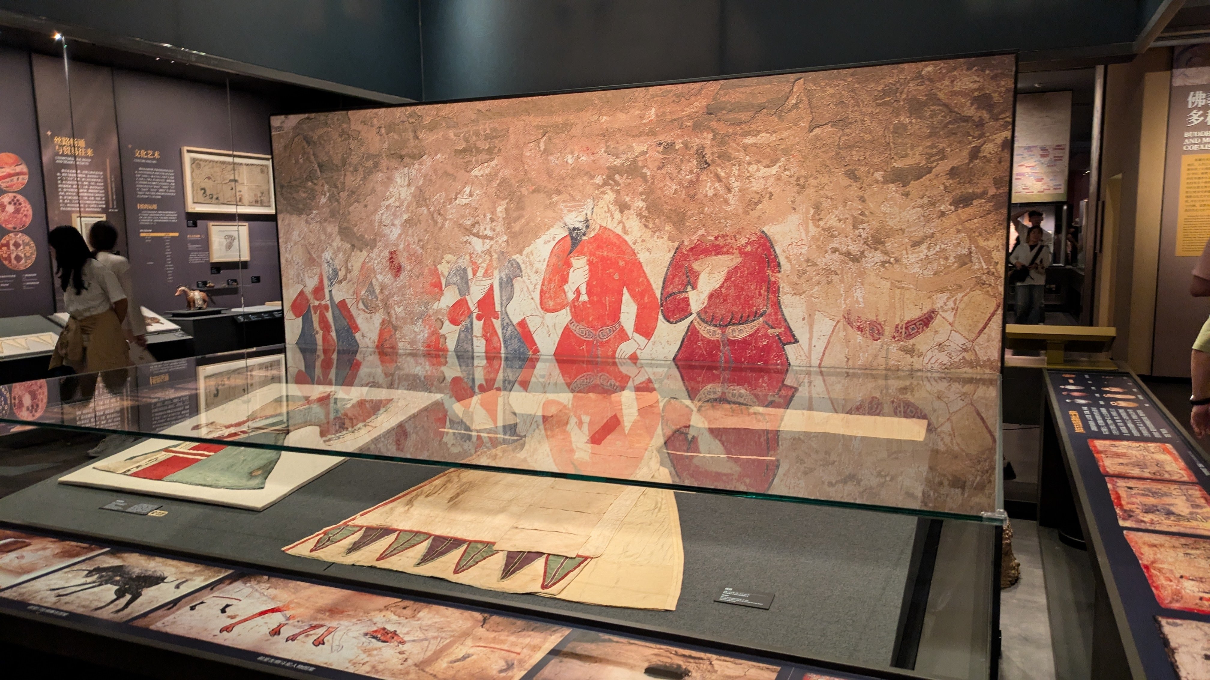 ウルムチ#1】新疆ウイグル自治区の州都｜五里霧中