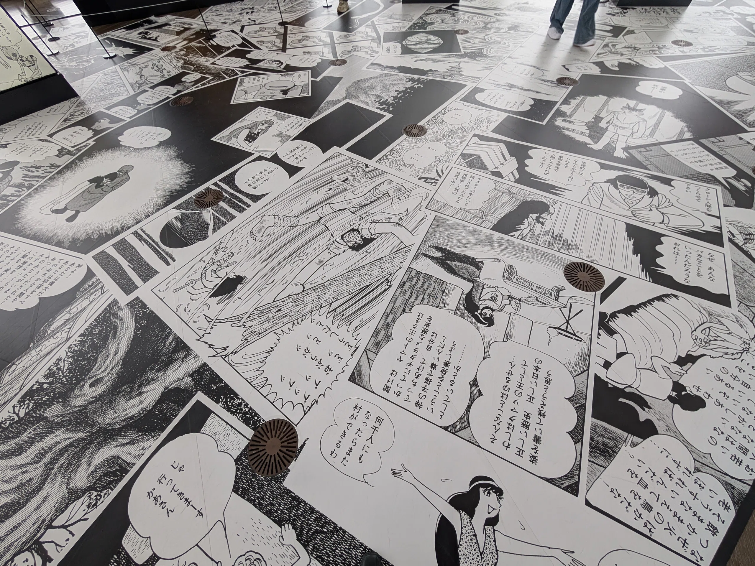 手塚治虫「火の鳥」展 －火の鳥は、エントロピー増大と抗う動的平衡
