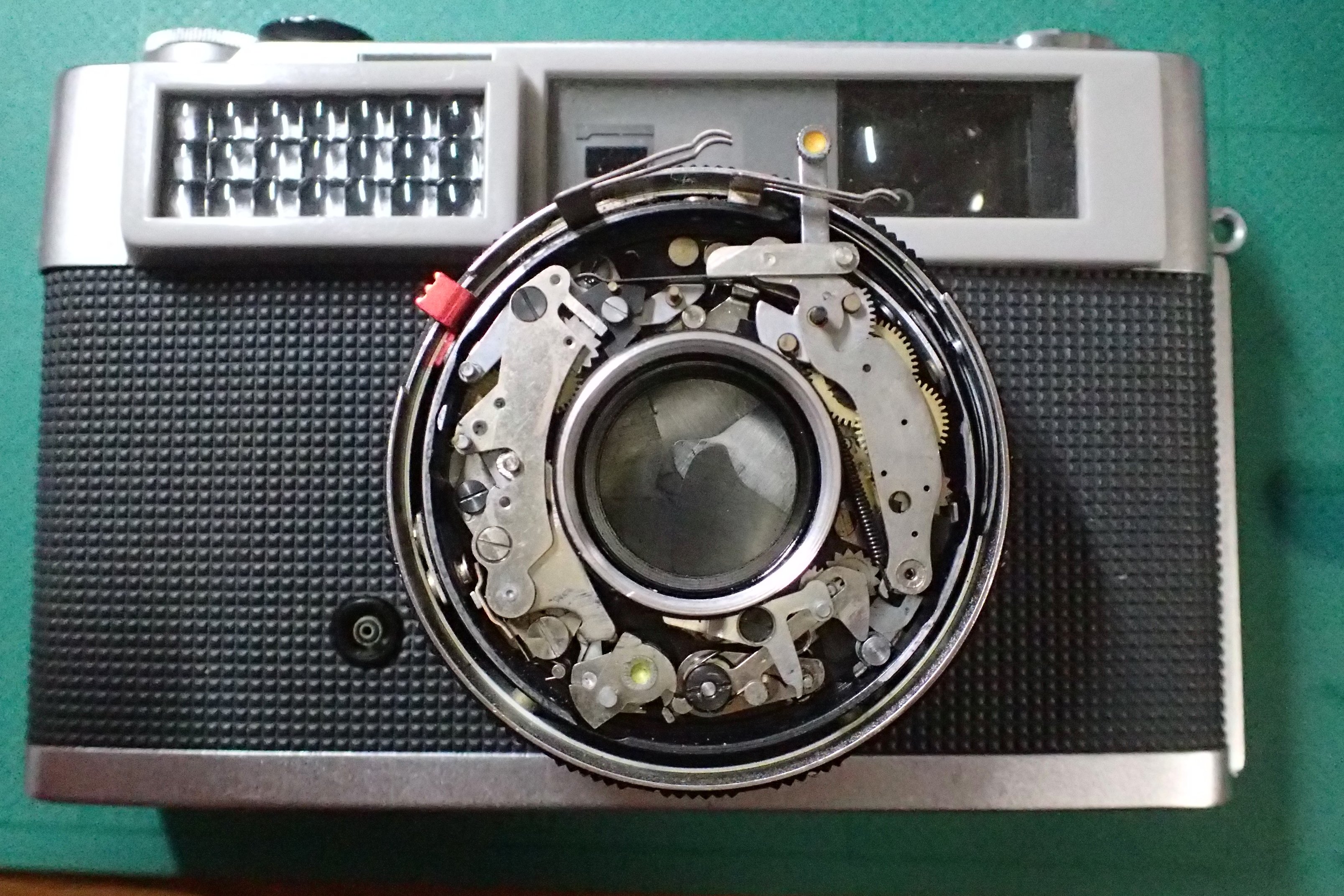 クラシックカメラ KONICA SⅢ 分解清掃/試写確認済み★初期動作保証★ コニカ35-SII フィルムカメラ （動作確認済） : 写真機修理T-98