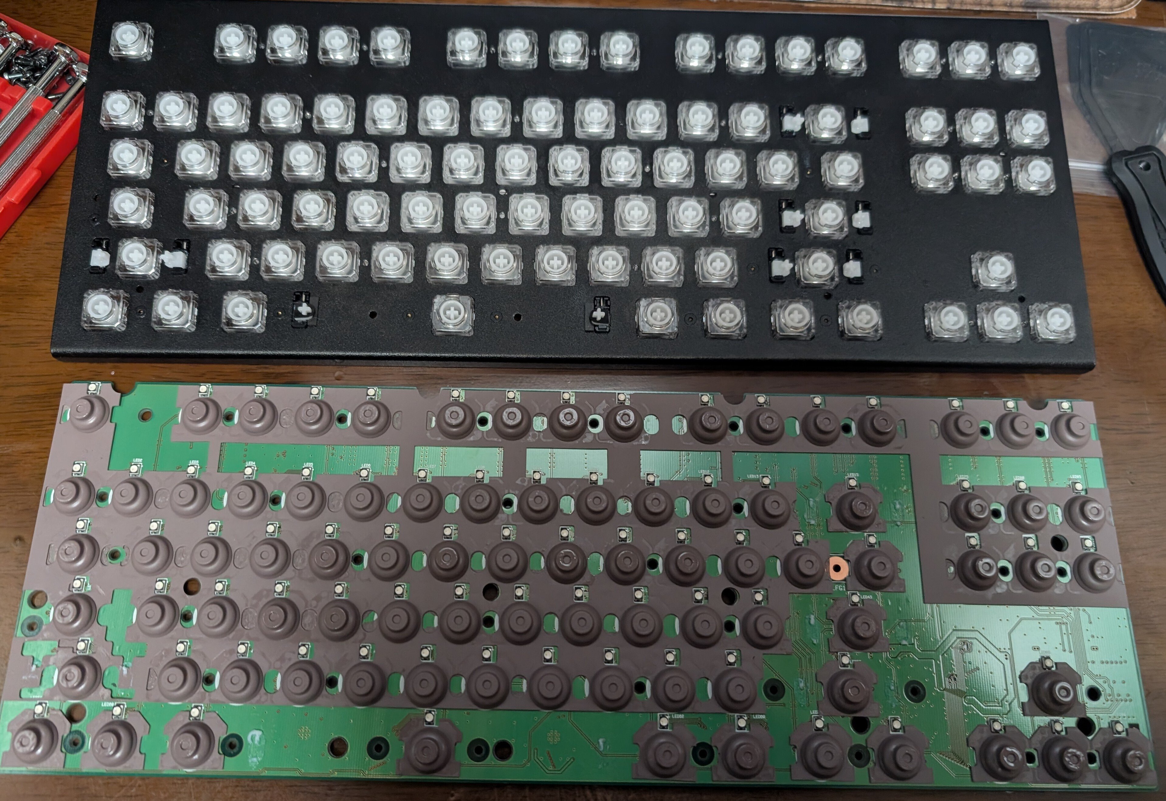 東プレ REALFORCE GX1を分解した話｜551食べたい/百谷総一郎