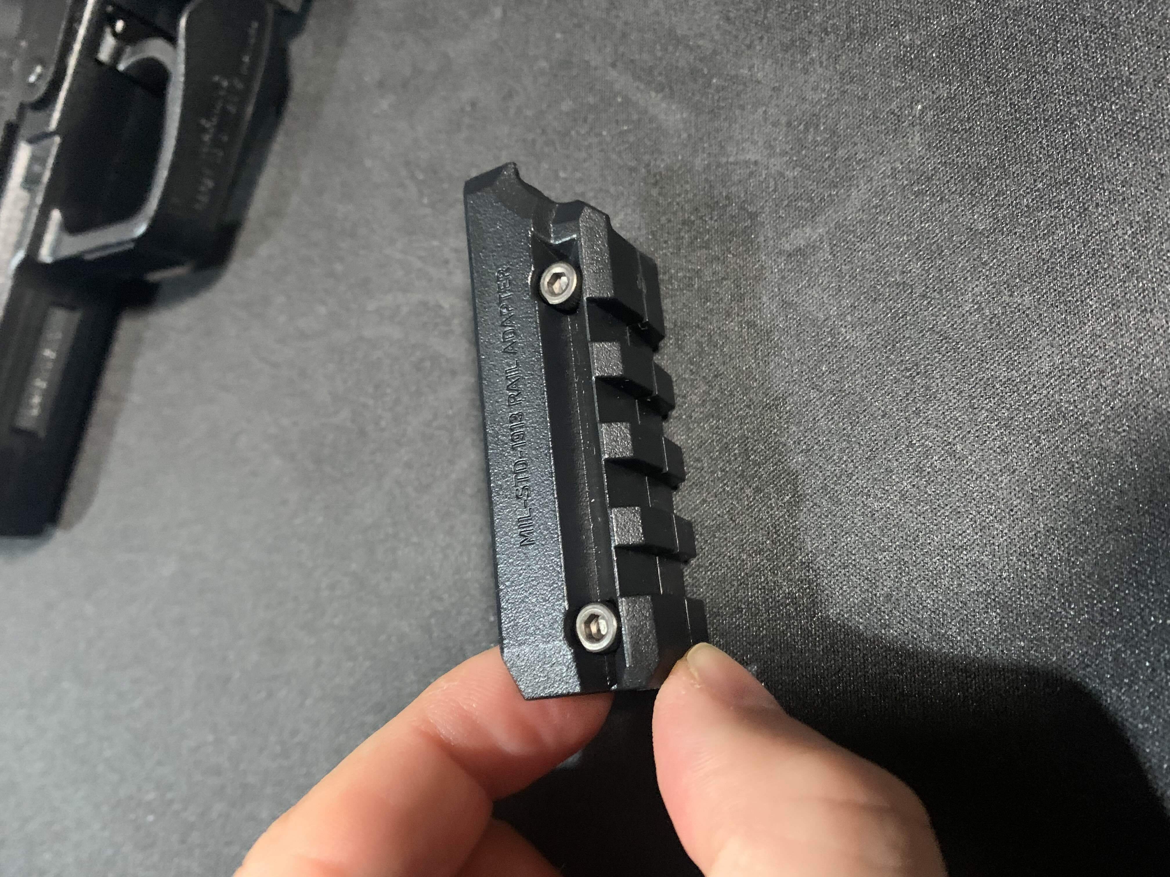 【期間限定・早い者勝ち】トイガン（※プロップ仕様） 趣味のエアソフトガン04～USP～｜yoll