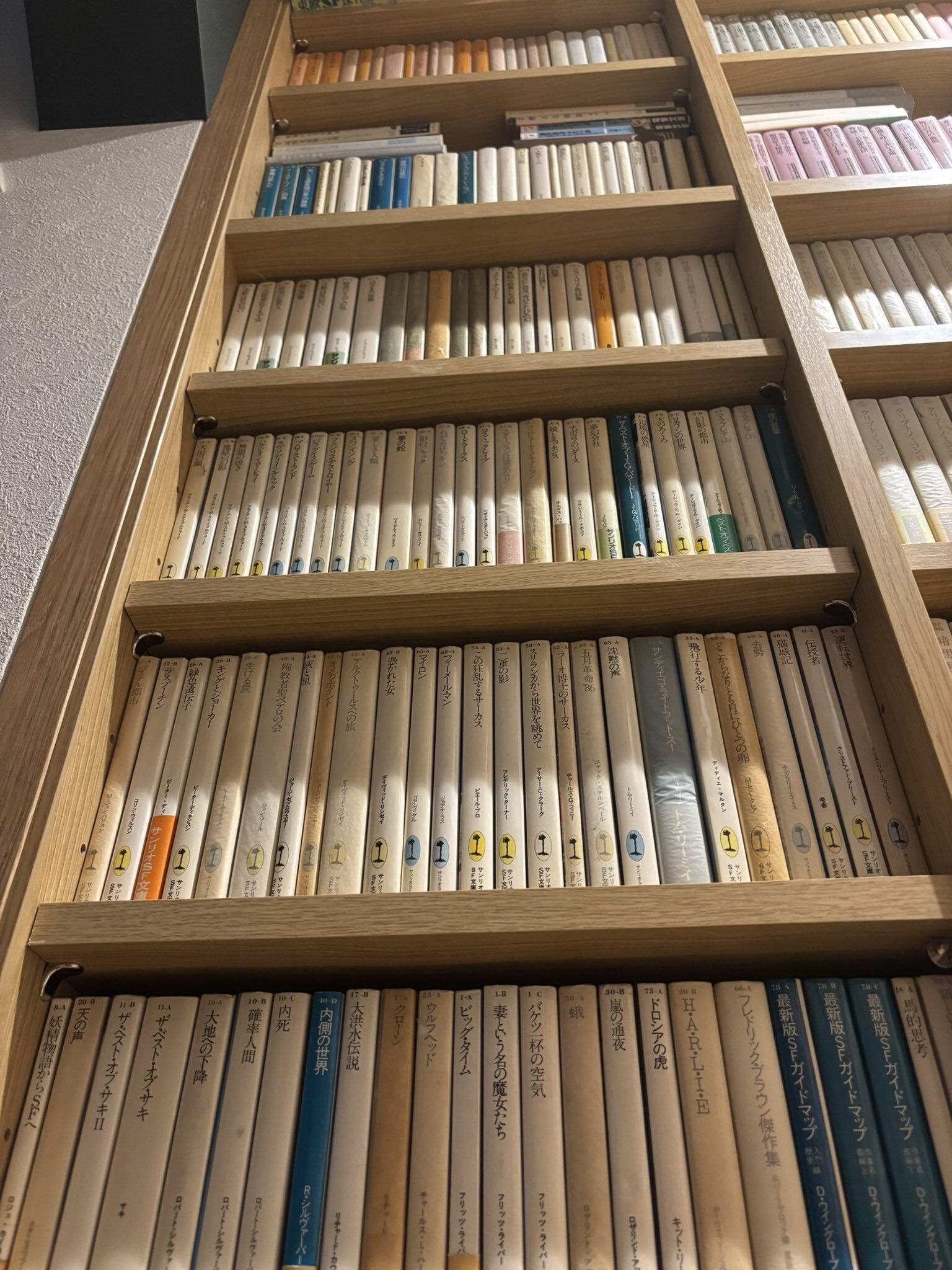 サンリオSF文庫が揃う！｜Empirestar